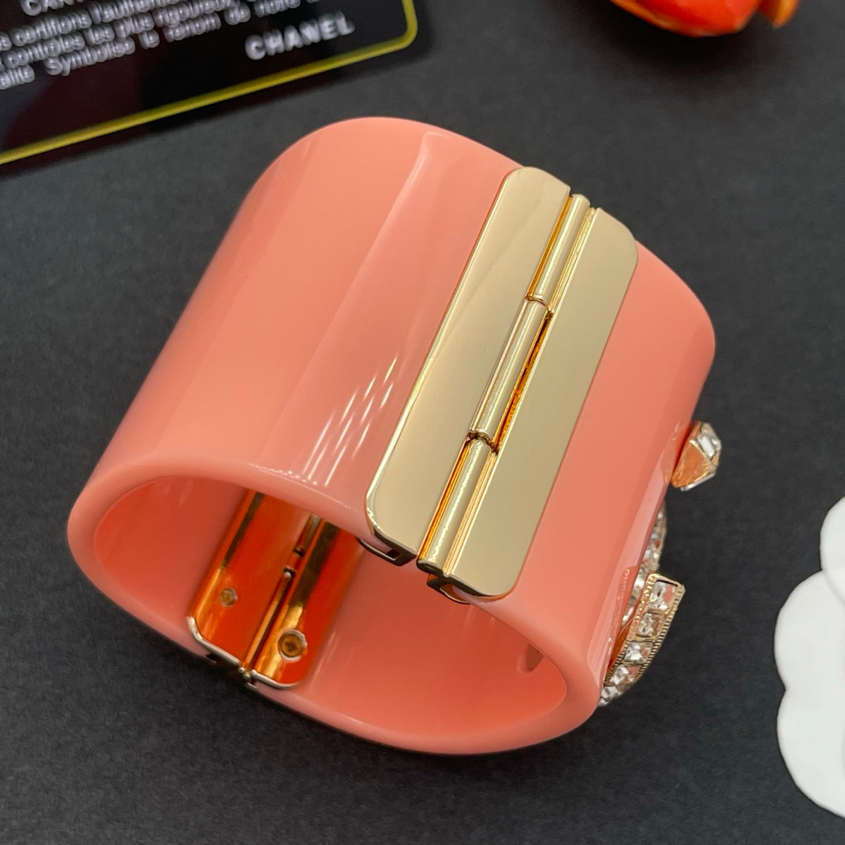 Chanel style acrylic resin bracelets - product photo 5