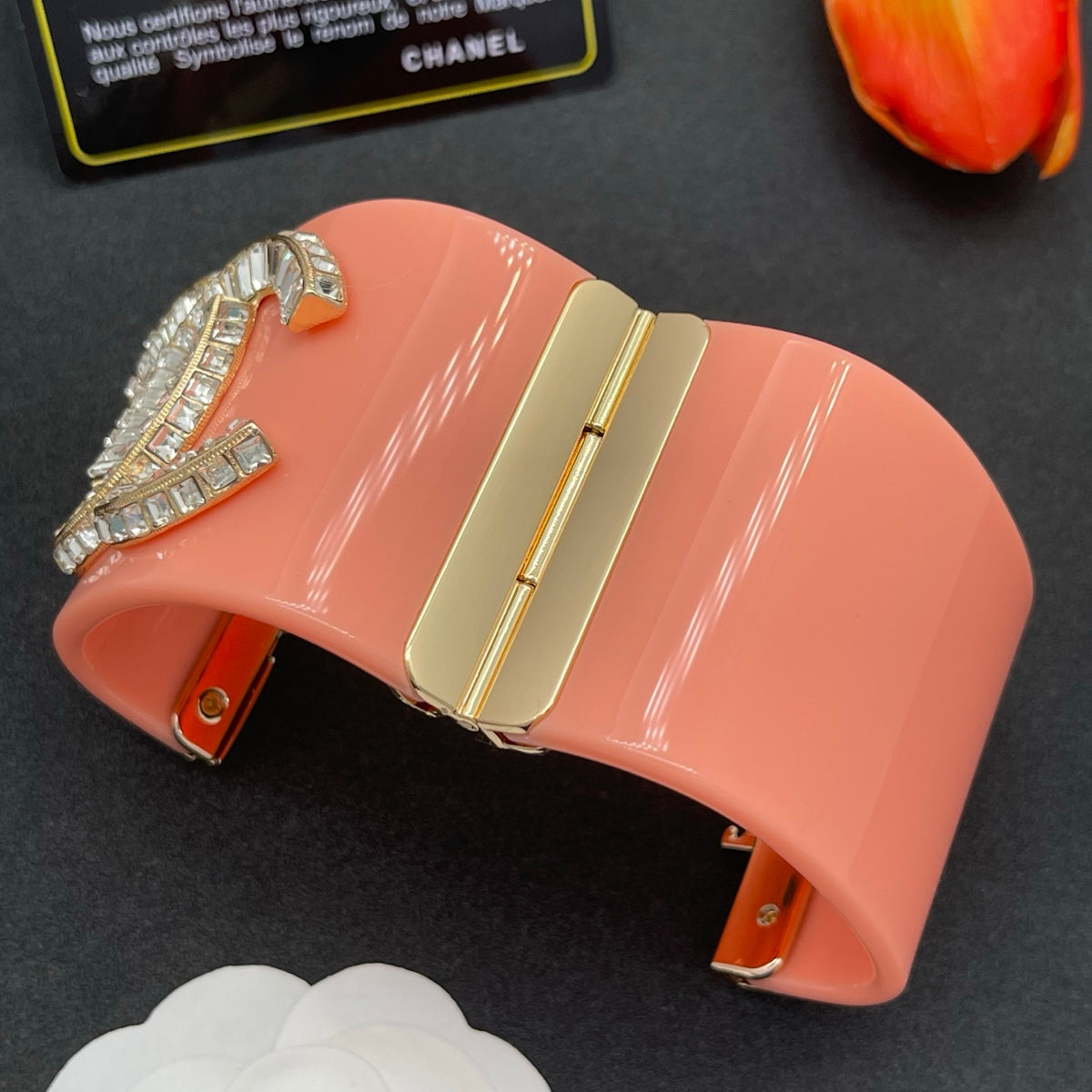 Chanel style acrylic resin bracelets - product photo 6
