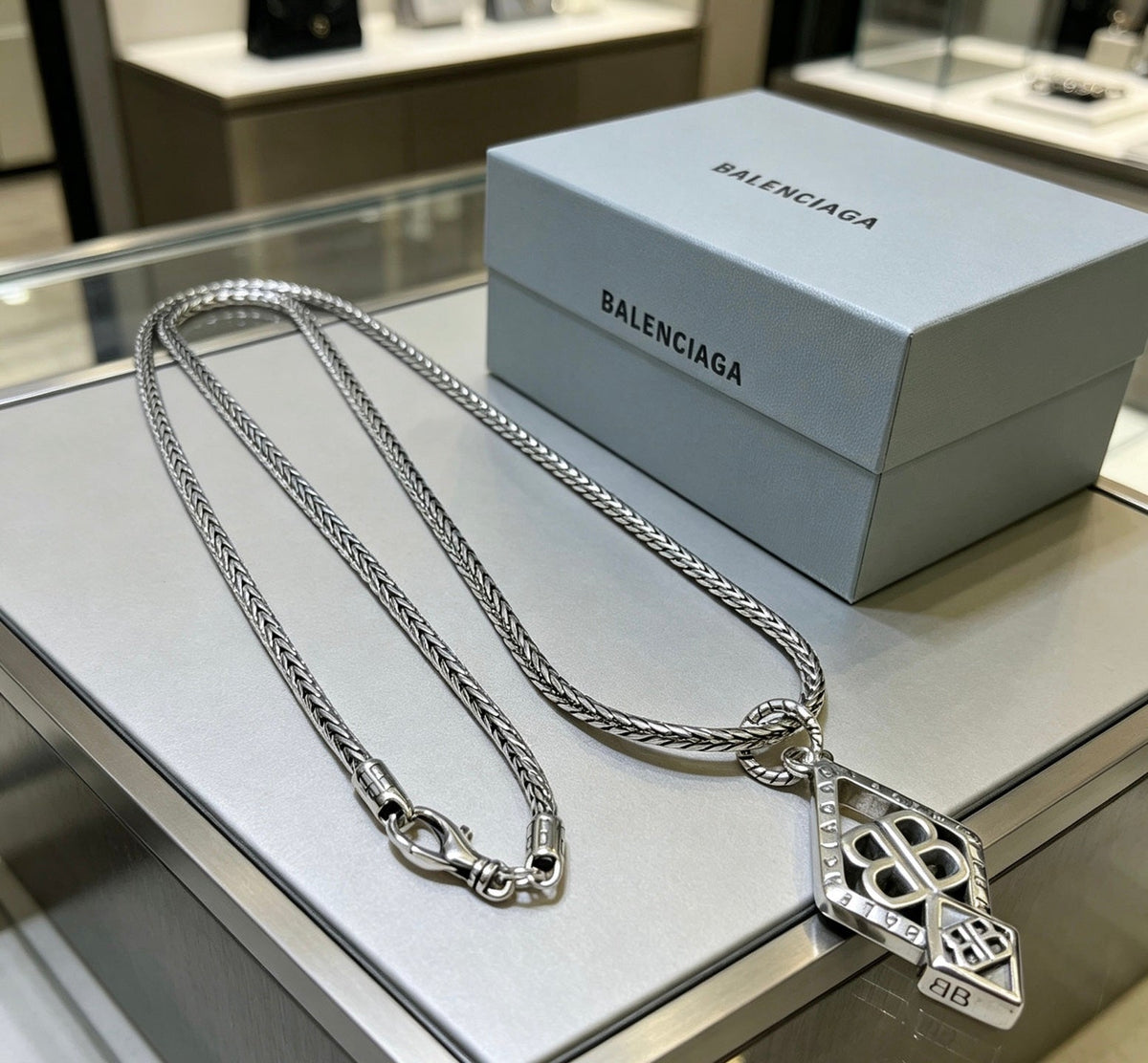 Balenciaga Vintage-Inspired Necklace – Style 59 - image 6
