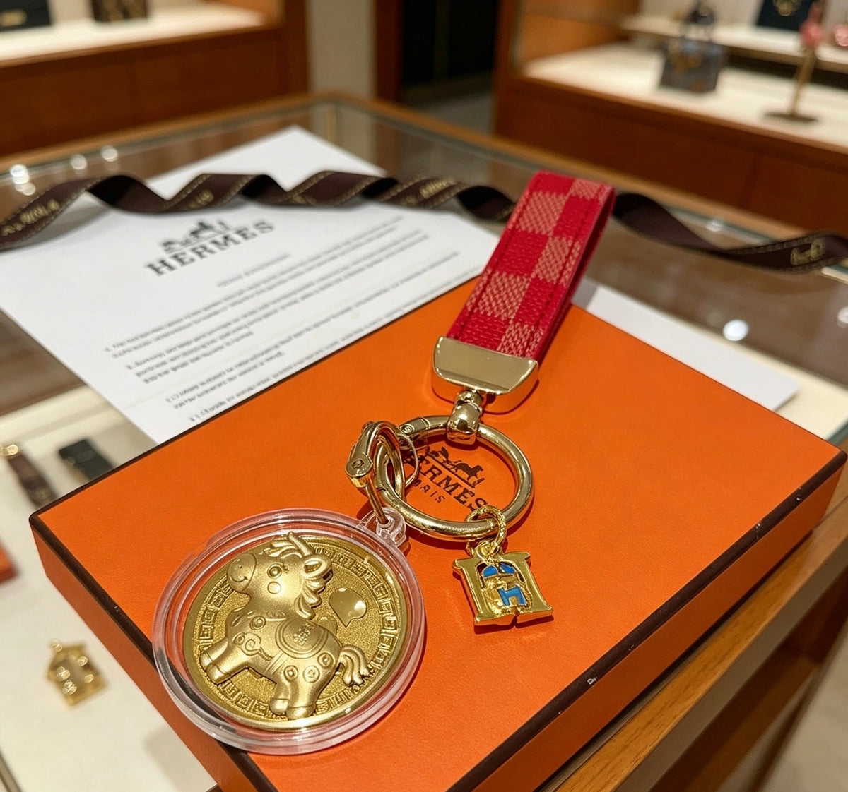 Hermès Unisex Keychain – Style 50 - image 5