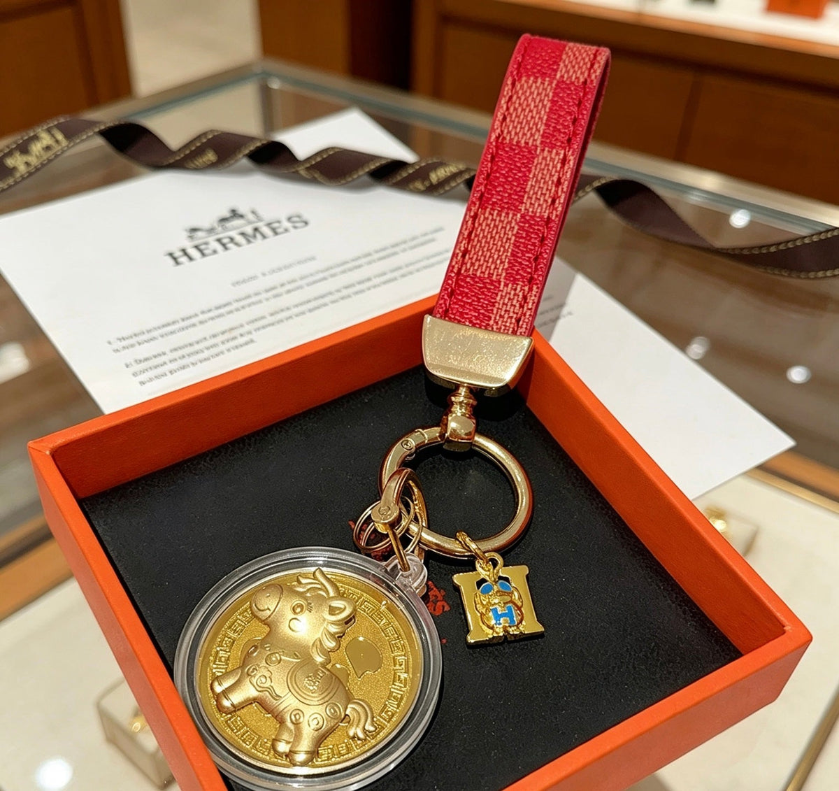 Hermès Unisex Keychain – Style 50 - image 1