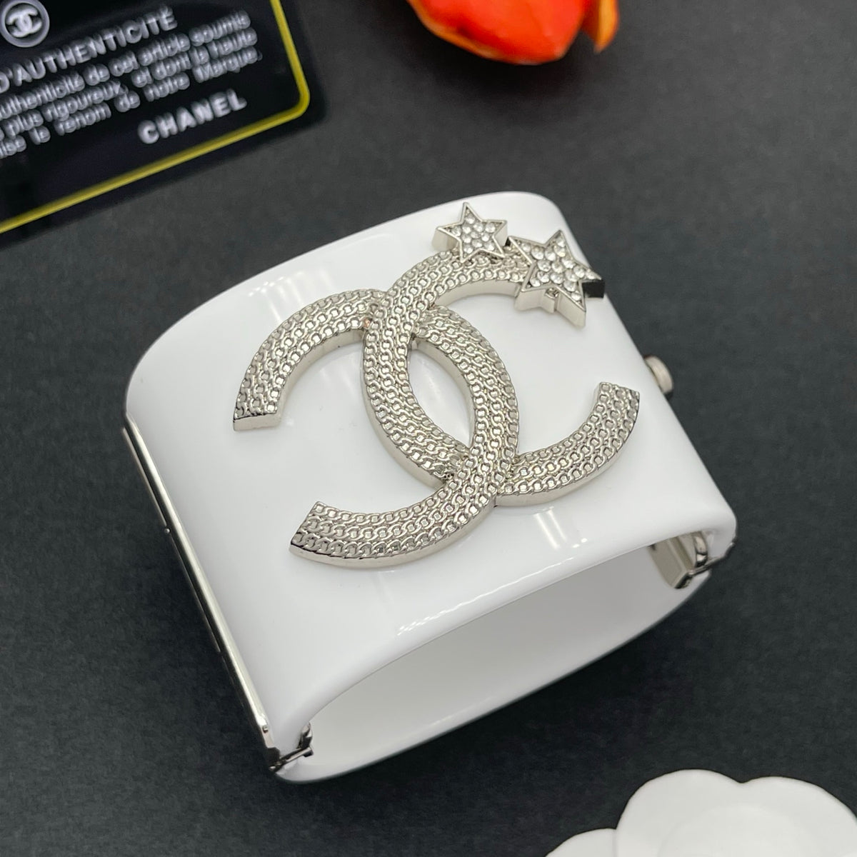Chanel style acrylic resin bracelets - product photo 2