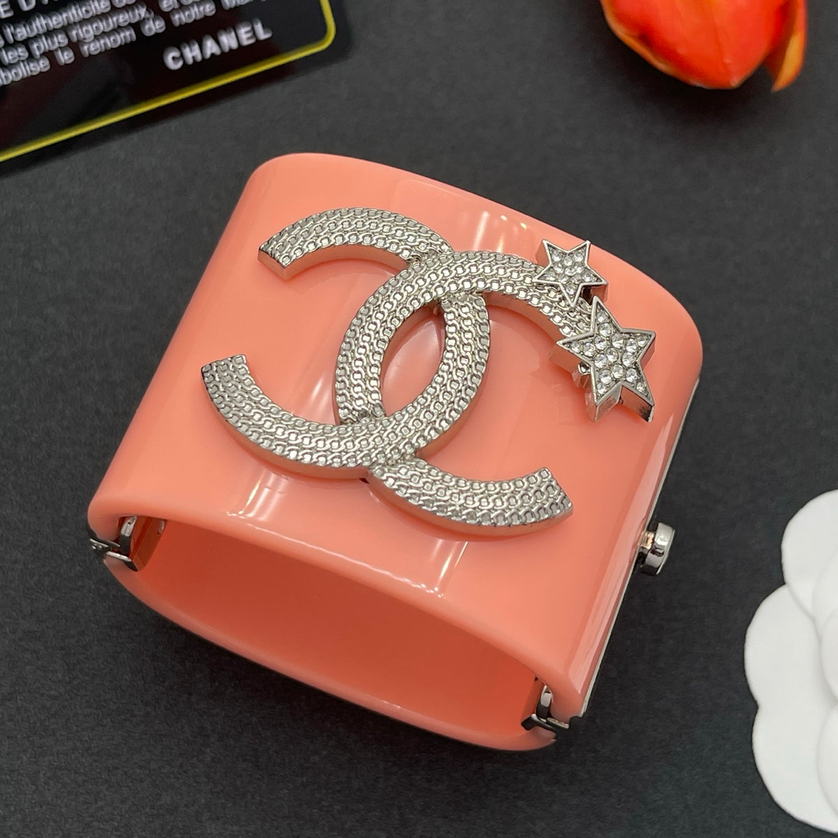 Chanel style acrylic resin bracelets - product photo 3