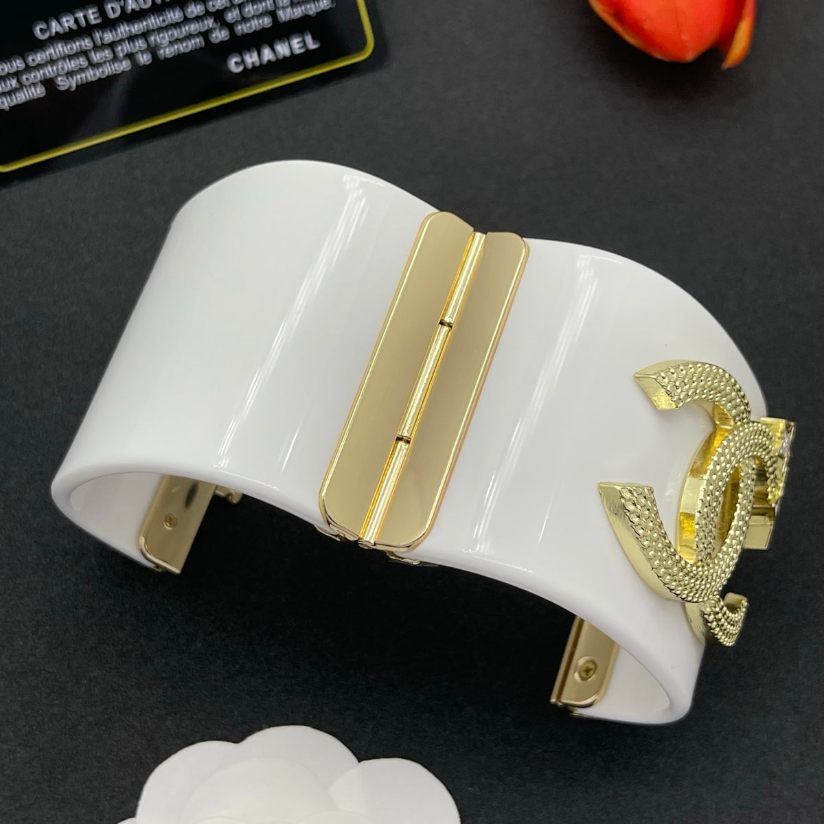 Chanel style acrylic resin bracelets - product photo 5