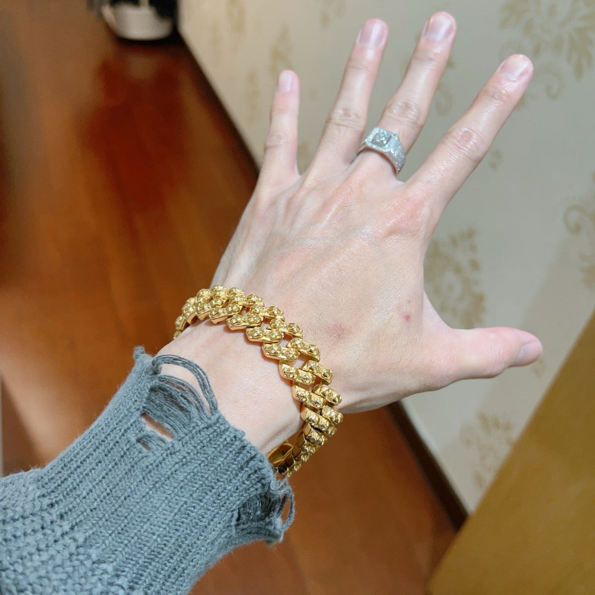 Balenciaga Distressed Vintage-Inspired Men's Bracelet – Style 06 - image 7