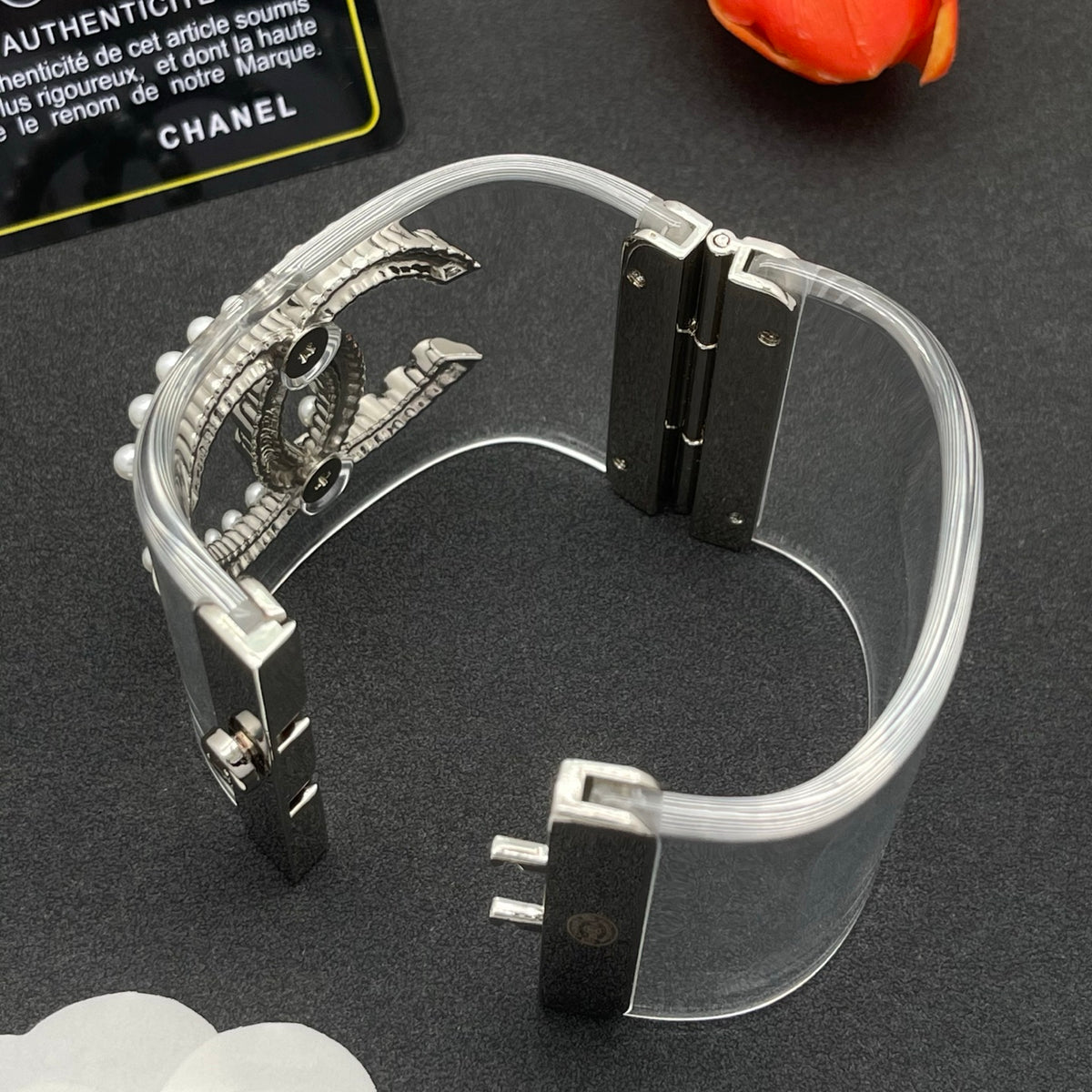 Chanel style acrylic resin bracelets - product photo 6