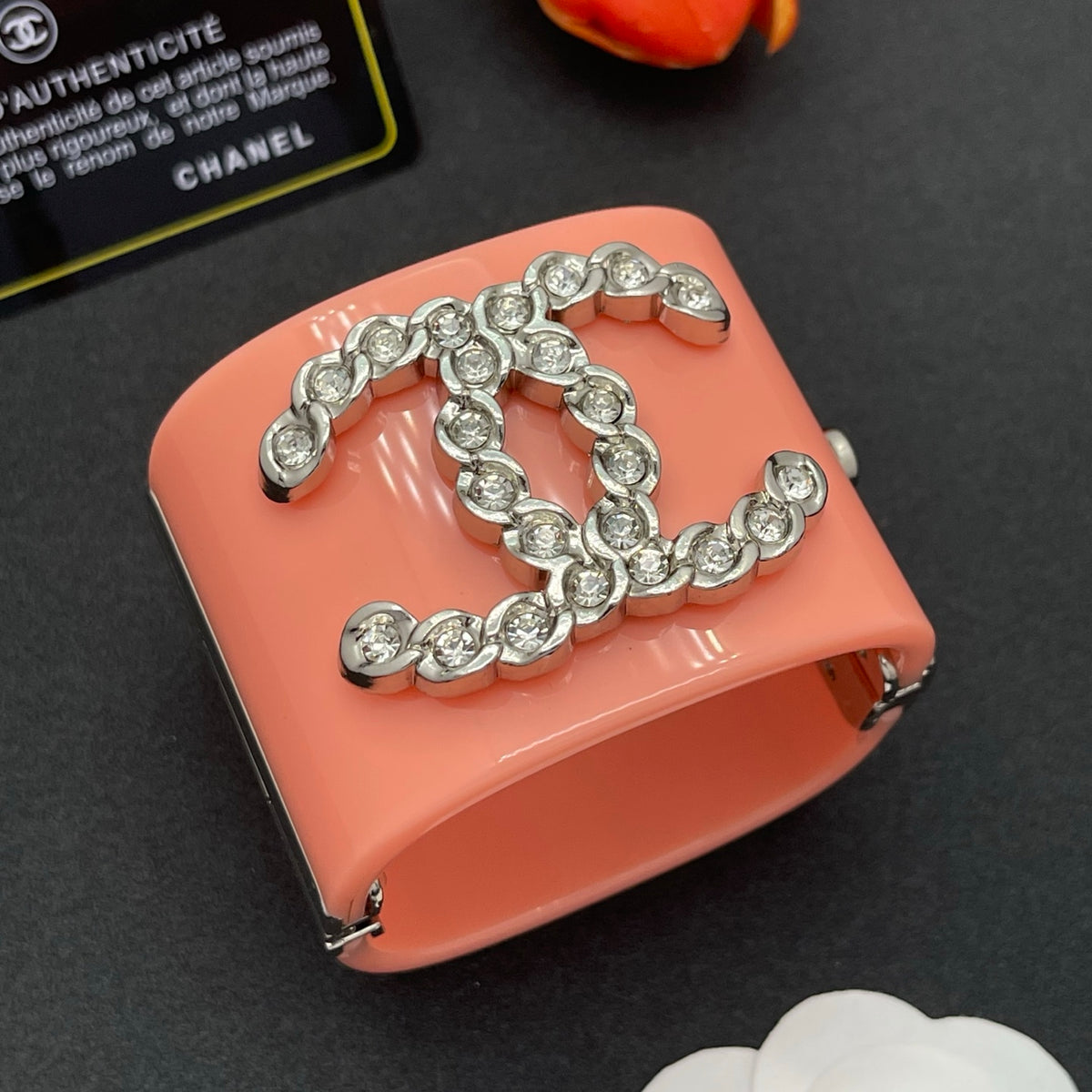 Chanel style acrylic resin bracelets - product photo 2
