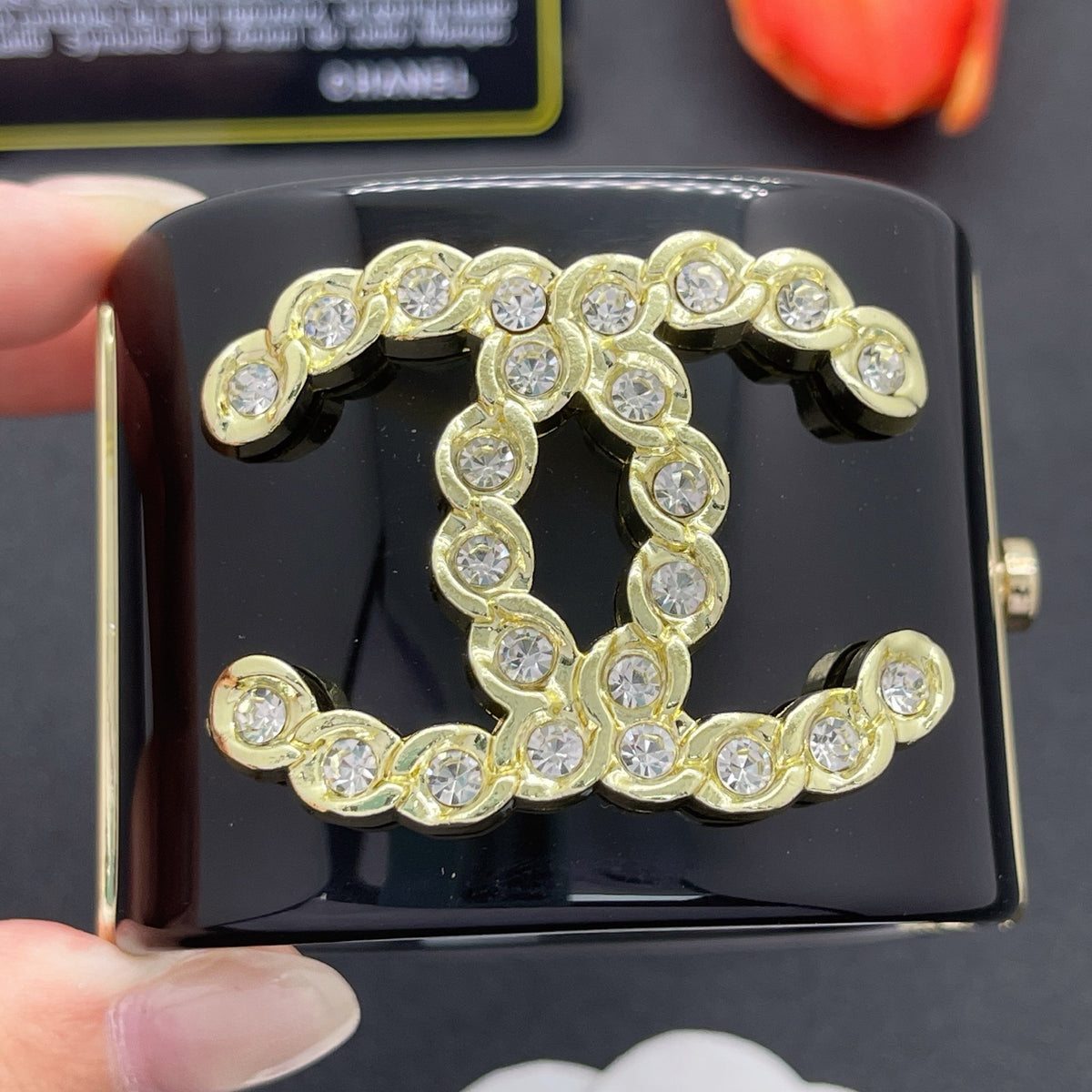 Chanel style acrylic resin bracelets - product photo 1