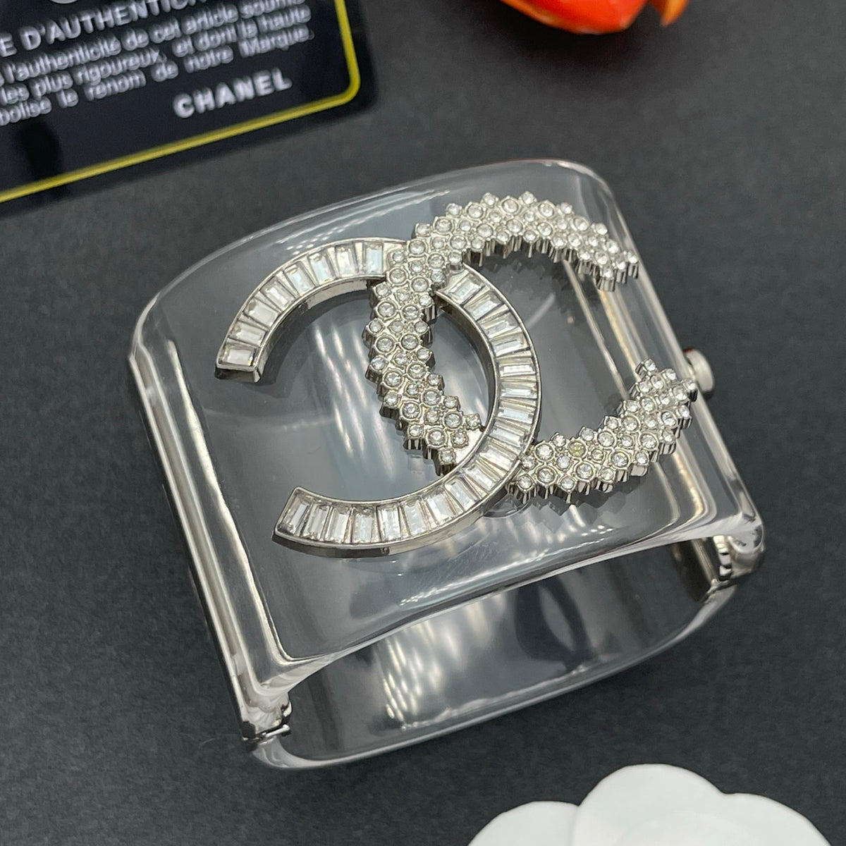 Chanel style acrylic resin bracelets - product photo 2