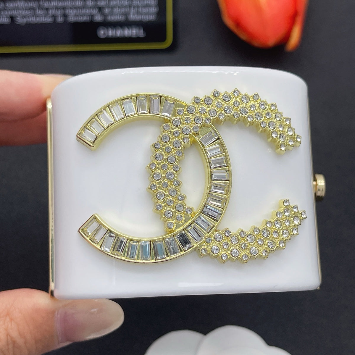 Chanel style acrylic resin bracelets - product photo 1