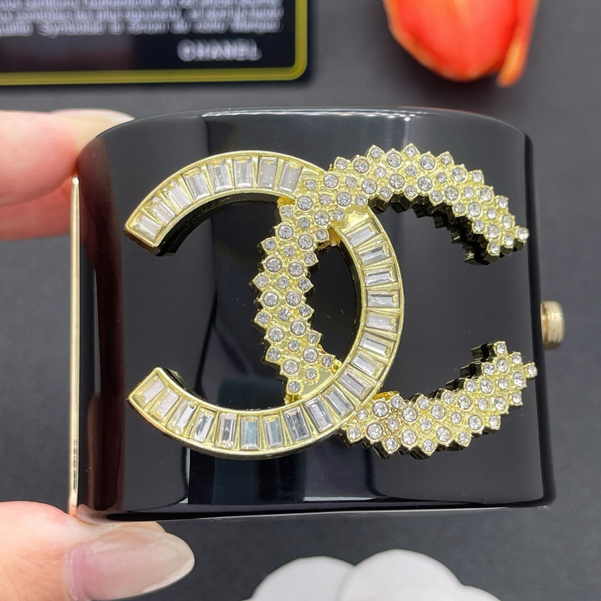 Chanel style acrylic resin bracelets - product photo 1