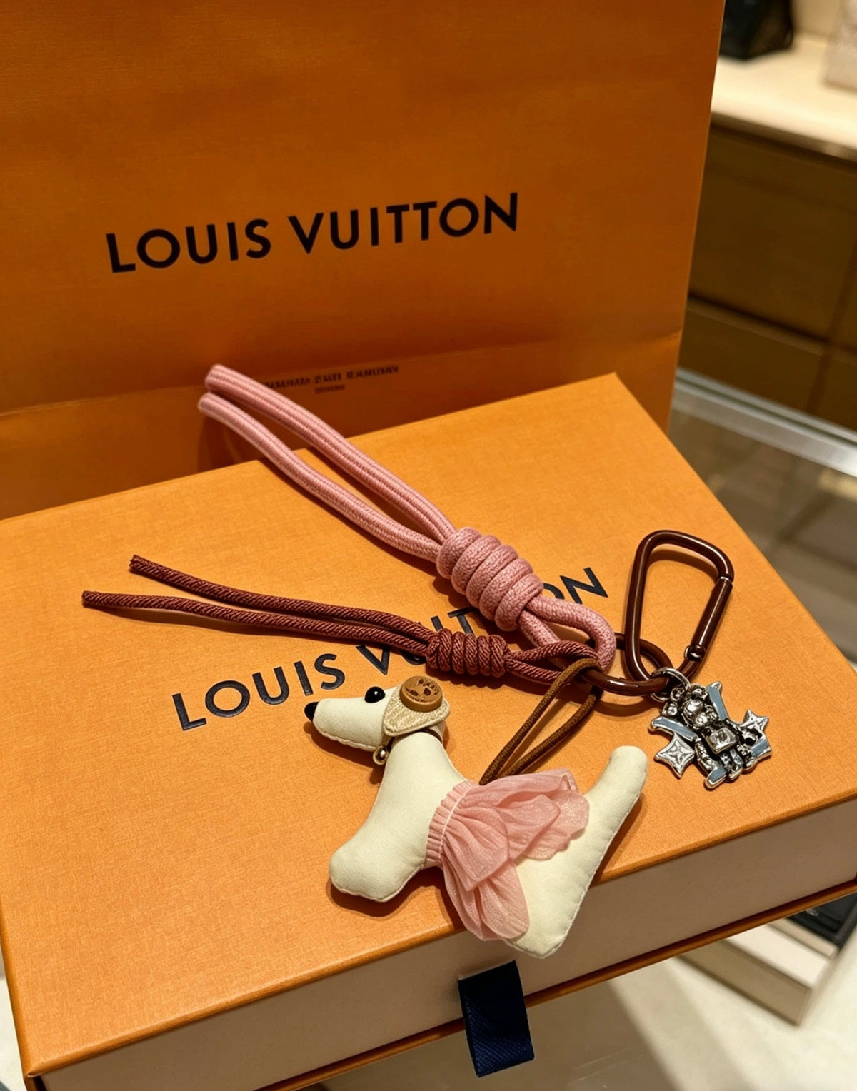 Louis Vuitton Anger Forest Bag Charm / Keychain – Style 63 - image 4