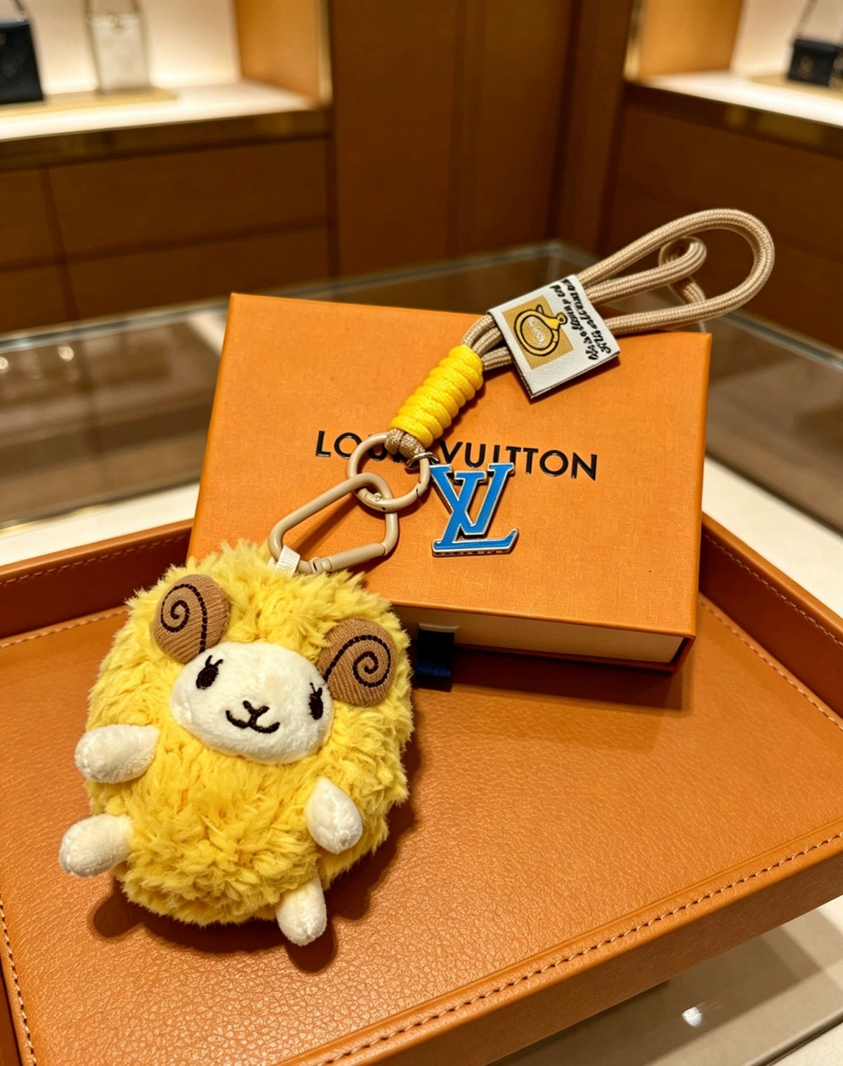 Louis Vuitton Anger Forest Bag Charm / Keychain – Style 62 - image 6