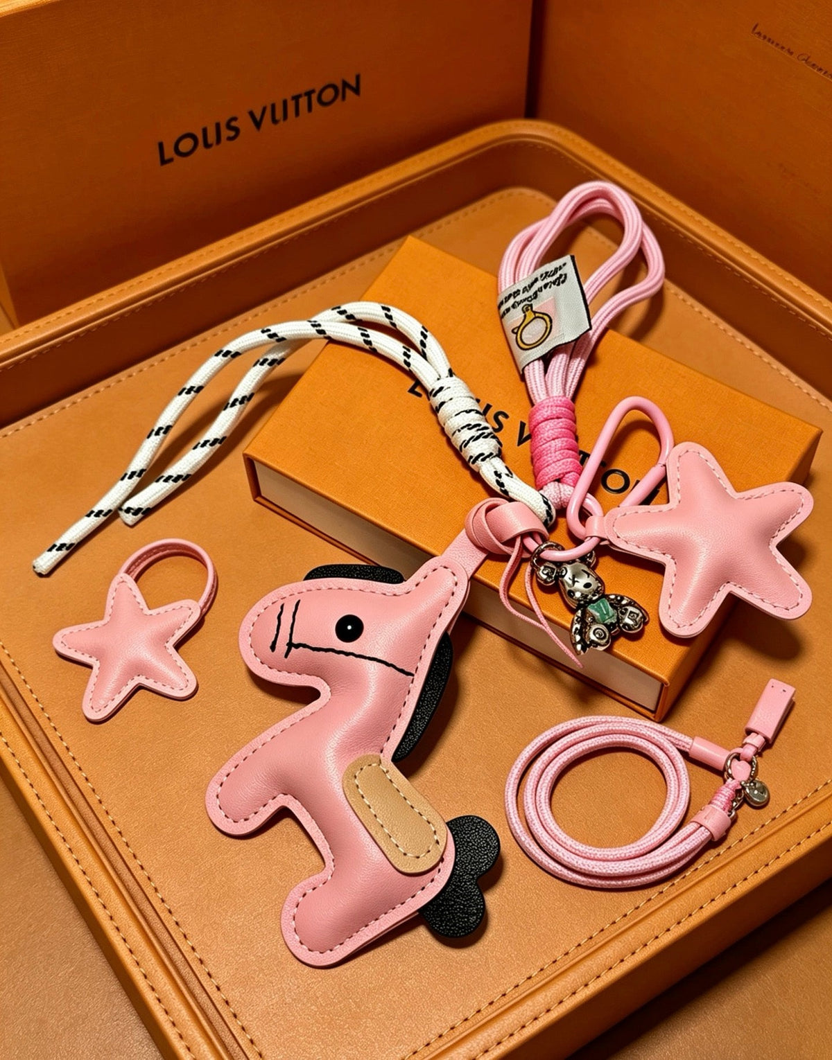 Louis Vuitton Anger Forest Bag Charm / Keychain – Style 60 - image 6