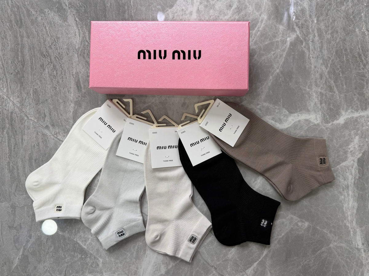 Miu Miu Neutral White Brown Frilled Cuffs Ankle Socks, image 4