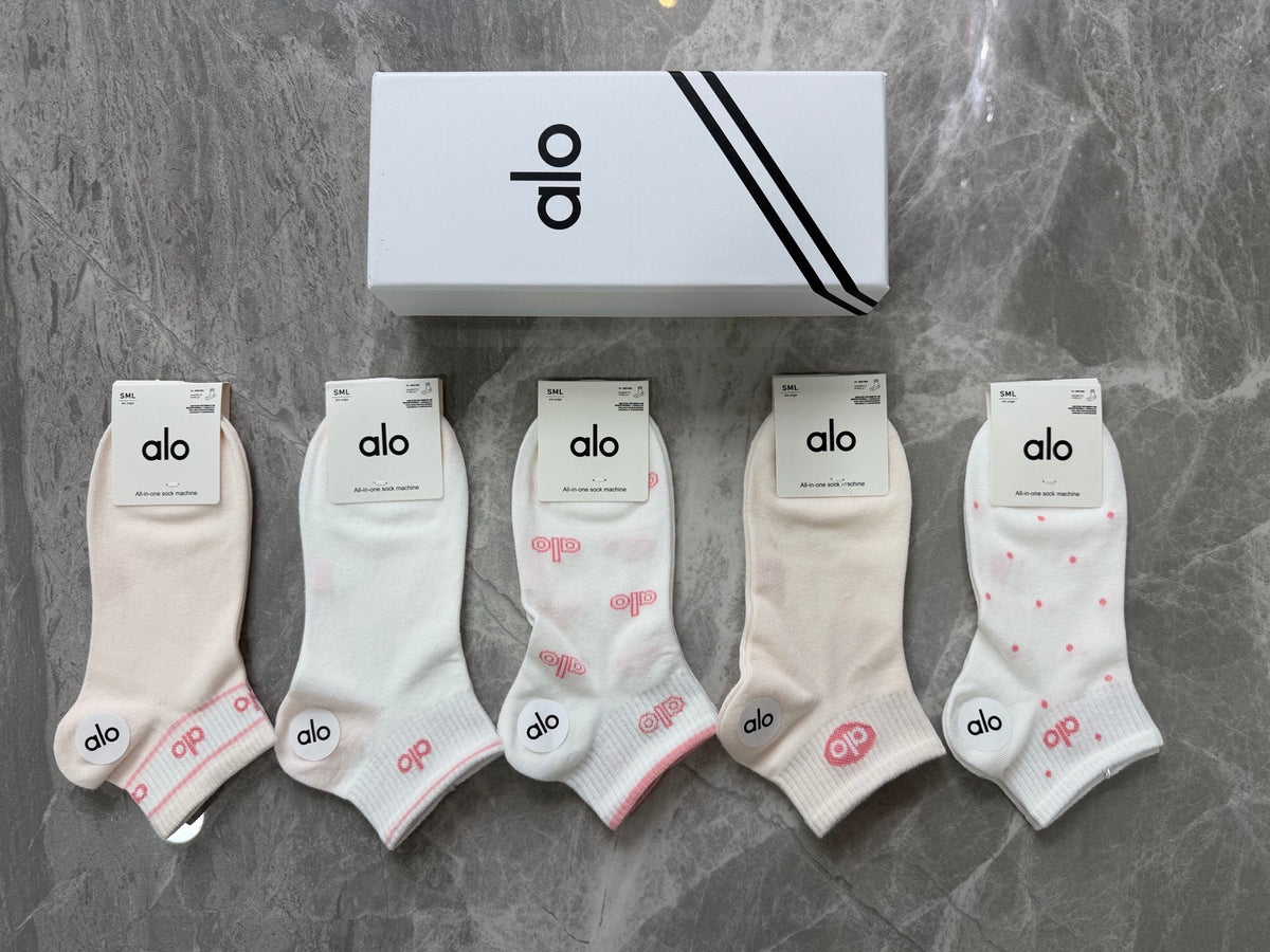 Alo White Pastel Small Side Lettering Ankle Socks, image 1