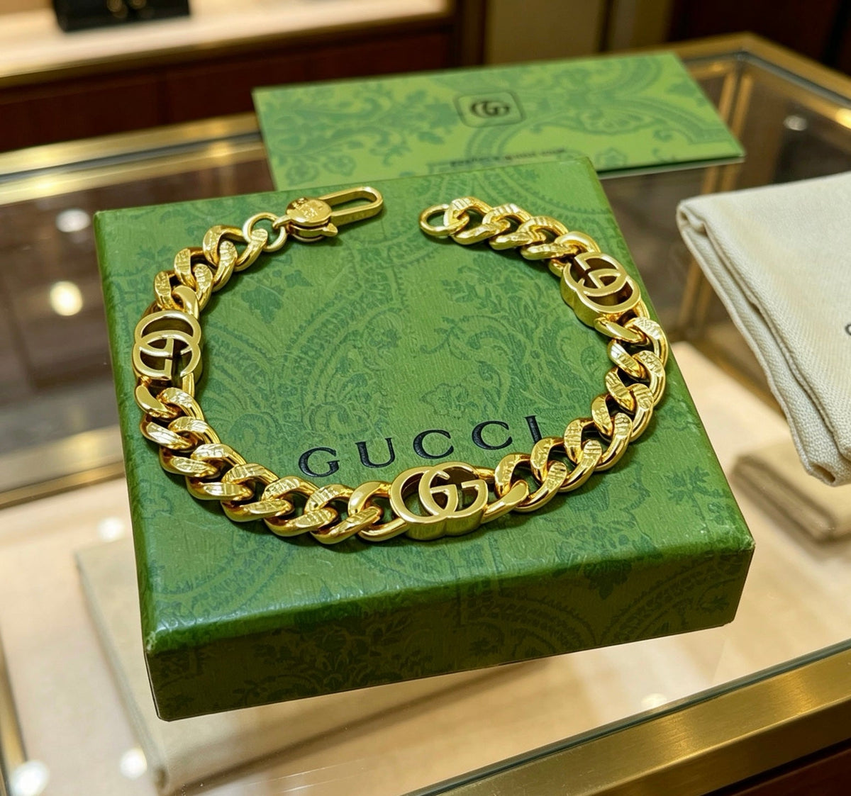 Gucci Unisex Bracelet – Style 69 - image 6