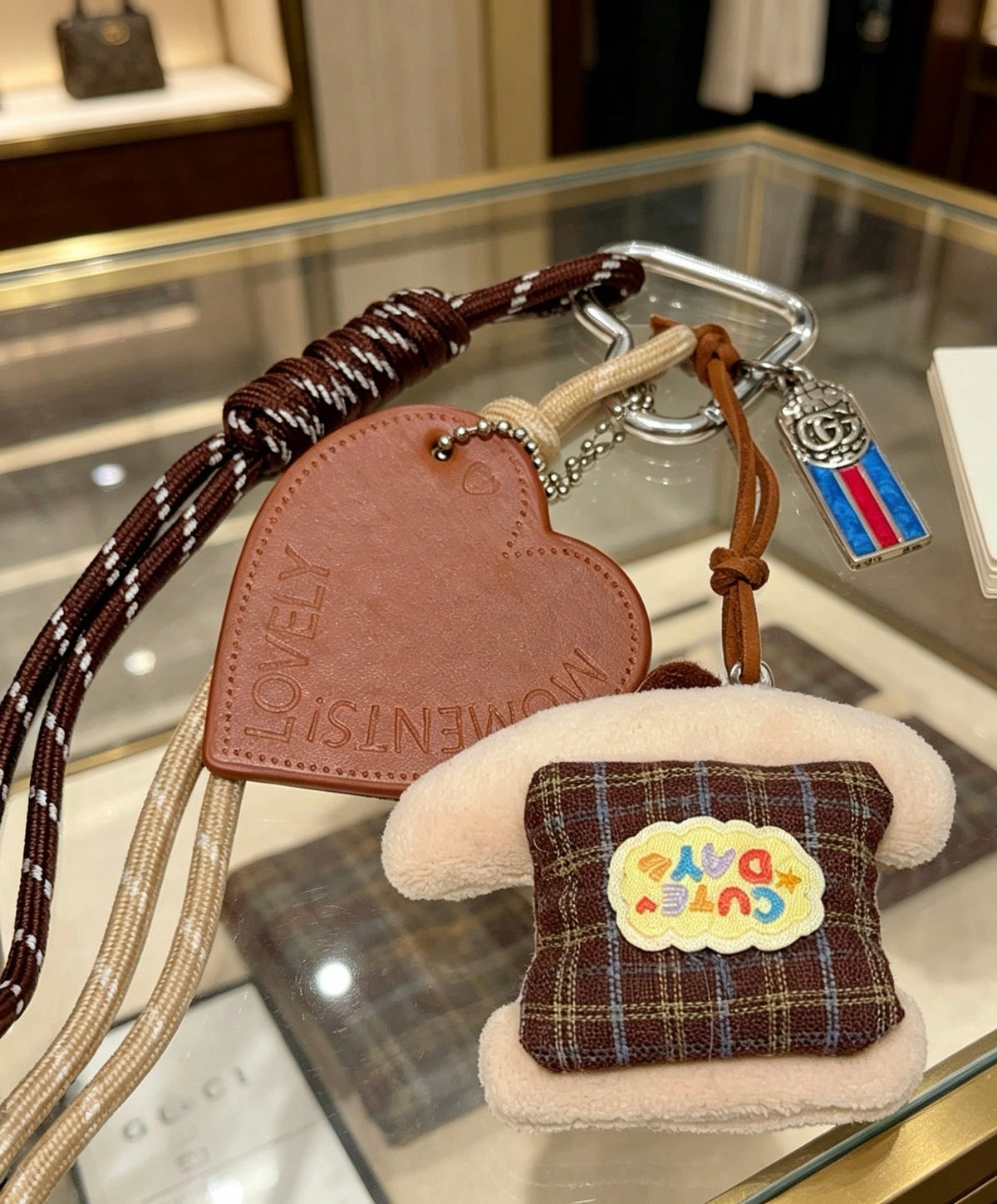 Gucci Anger Forest Distressed Keychain – Style 43 - image 5