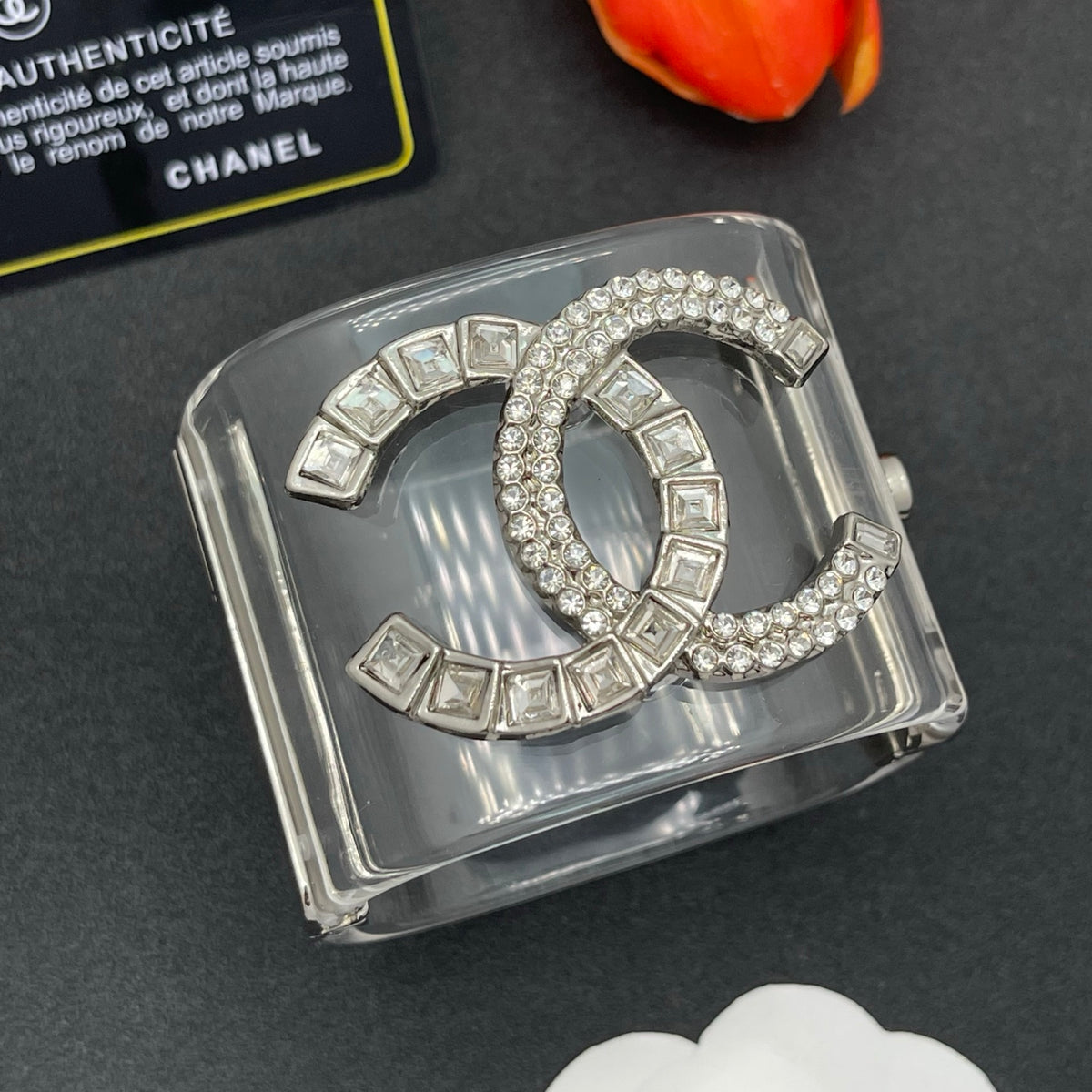 Chanel style acrylic resin bracelets - product photo 2