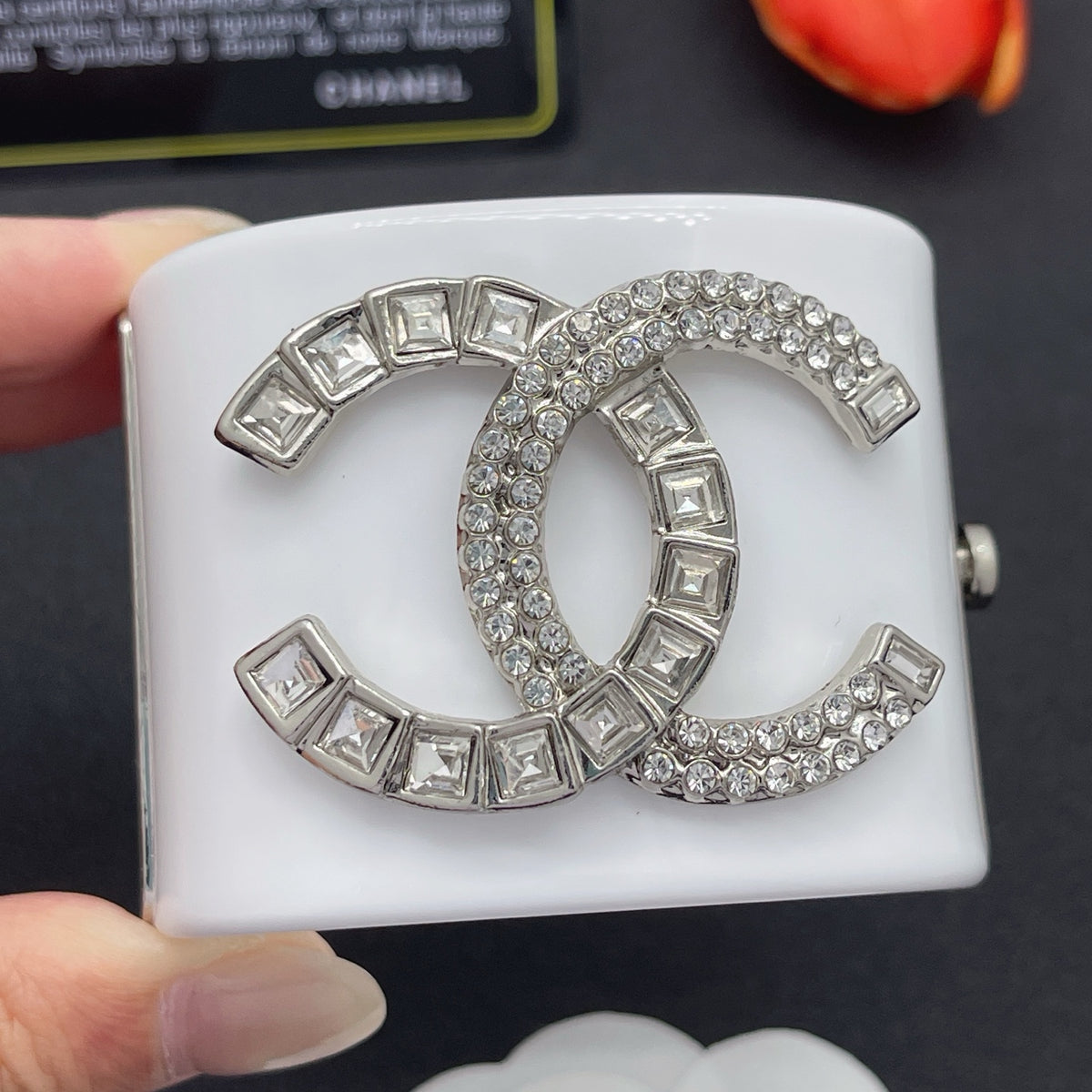 Chanel style acrylic resin bracelets - product photo 1