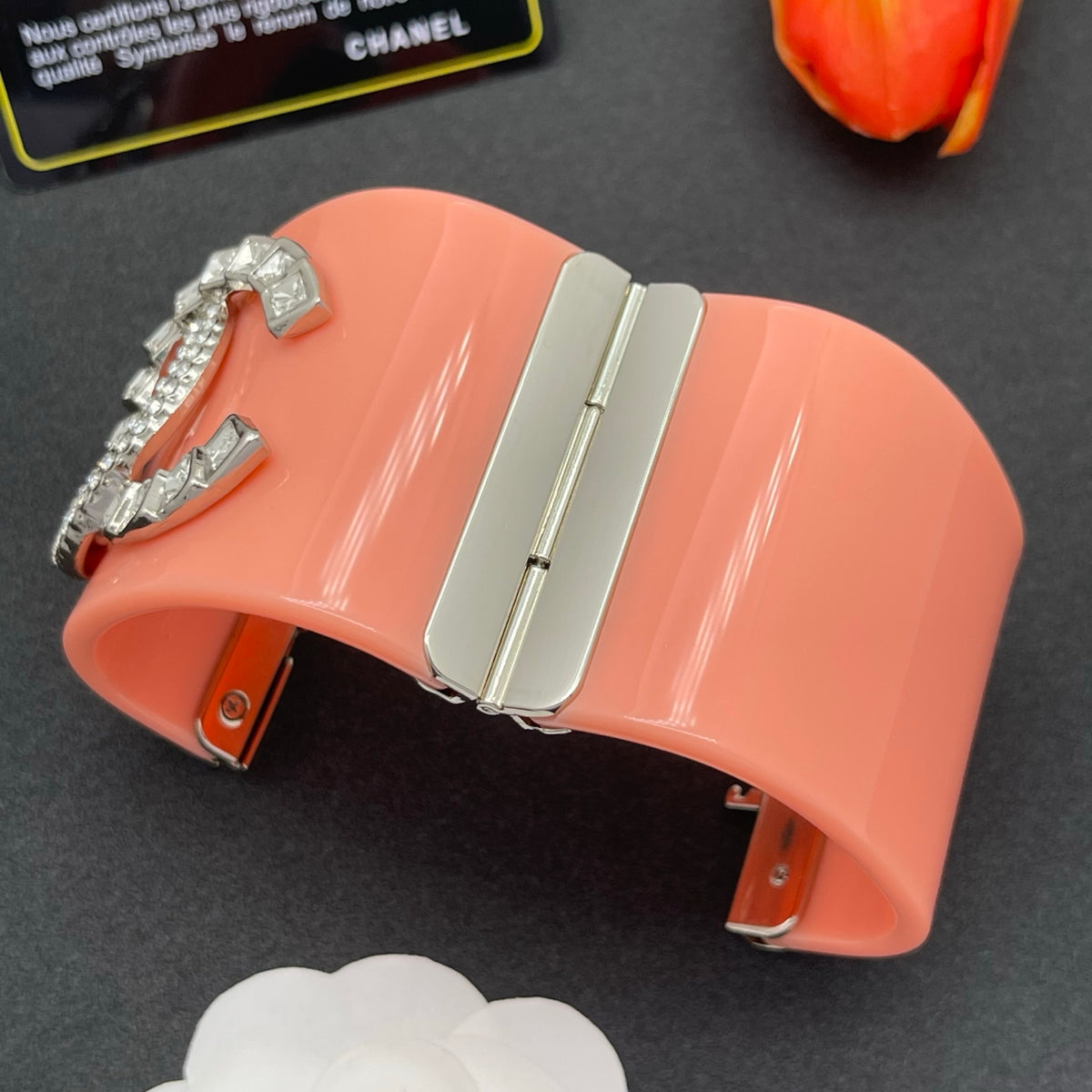 Chanel style acrylic resin bracelets - product photo 5