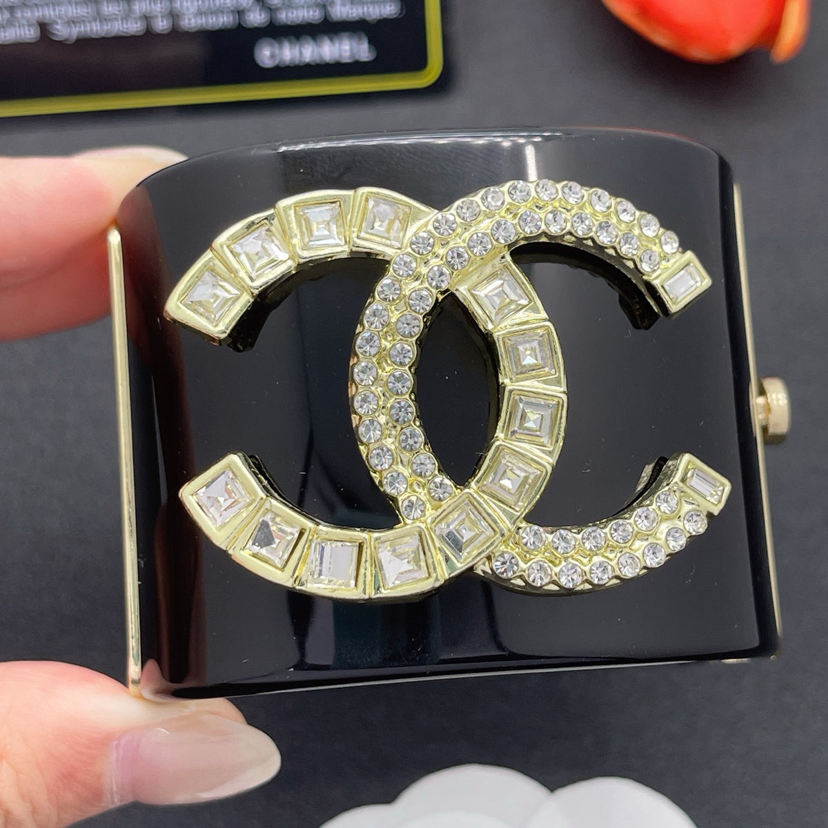 Chanel style acrylic resin bracelets - product photo 1
