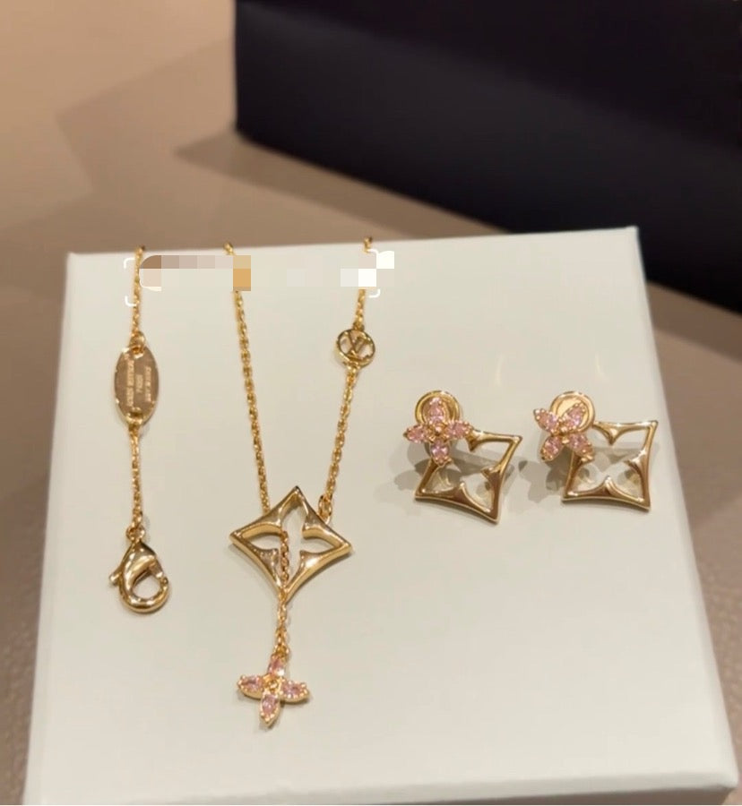 Louis Vuitton Clover Letter Crystal Necklace – Style 02 - image 1