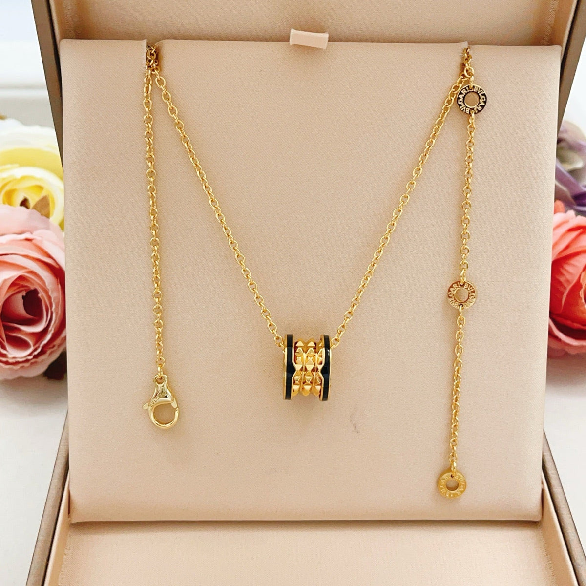 BVLGARI Gold-Tone Necklace - image 2