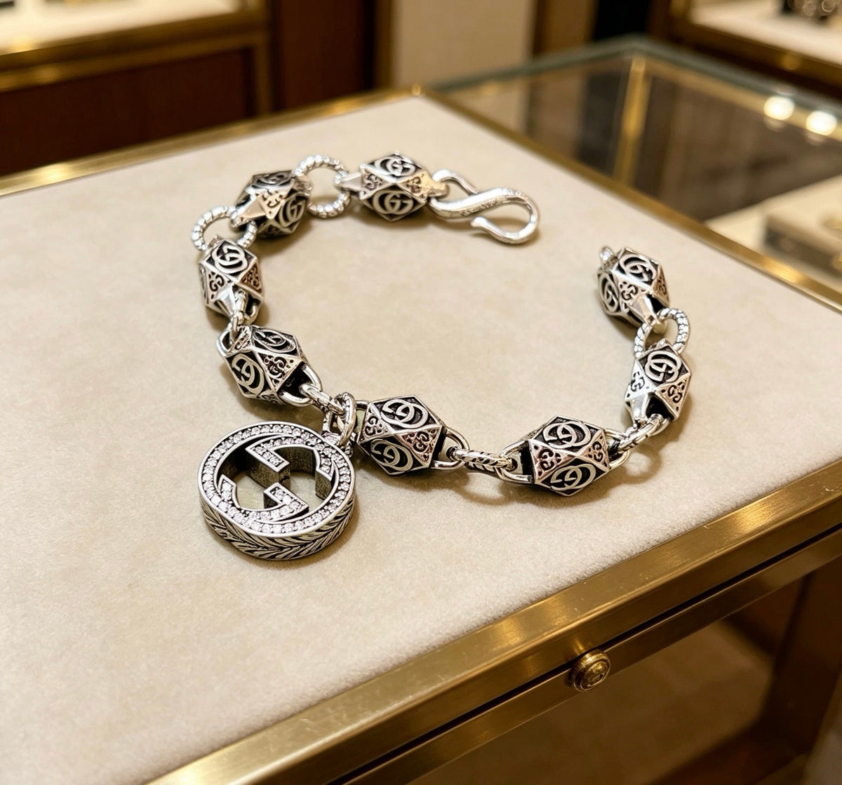 Gucci Unisex Bracelet – Style 71 - image 2