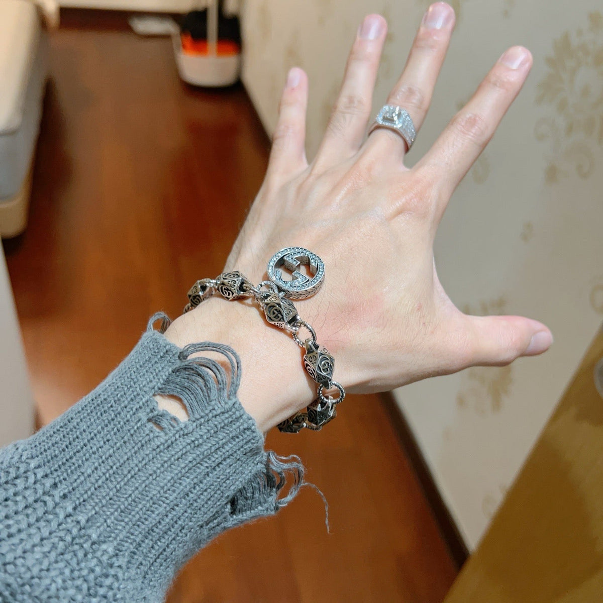 Gucci Unisex Bracelet – Style 71 - image 3