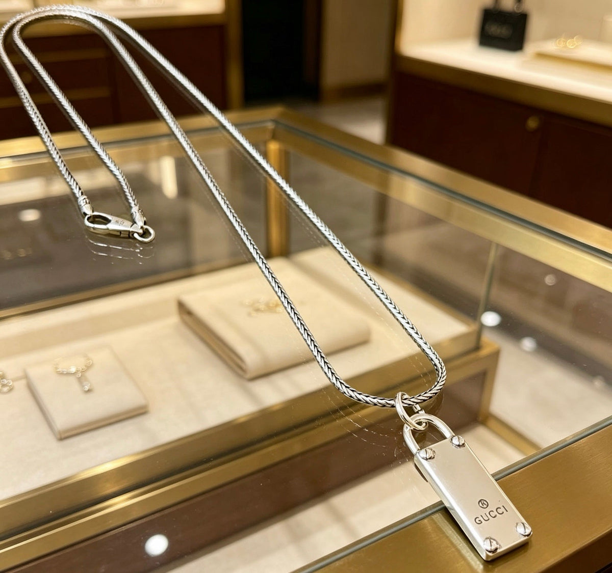 Gucci Anger Forest Chain Distressed Necklace – Style 105 - image 4