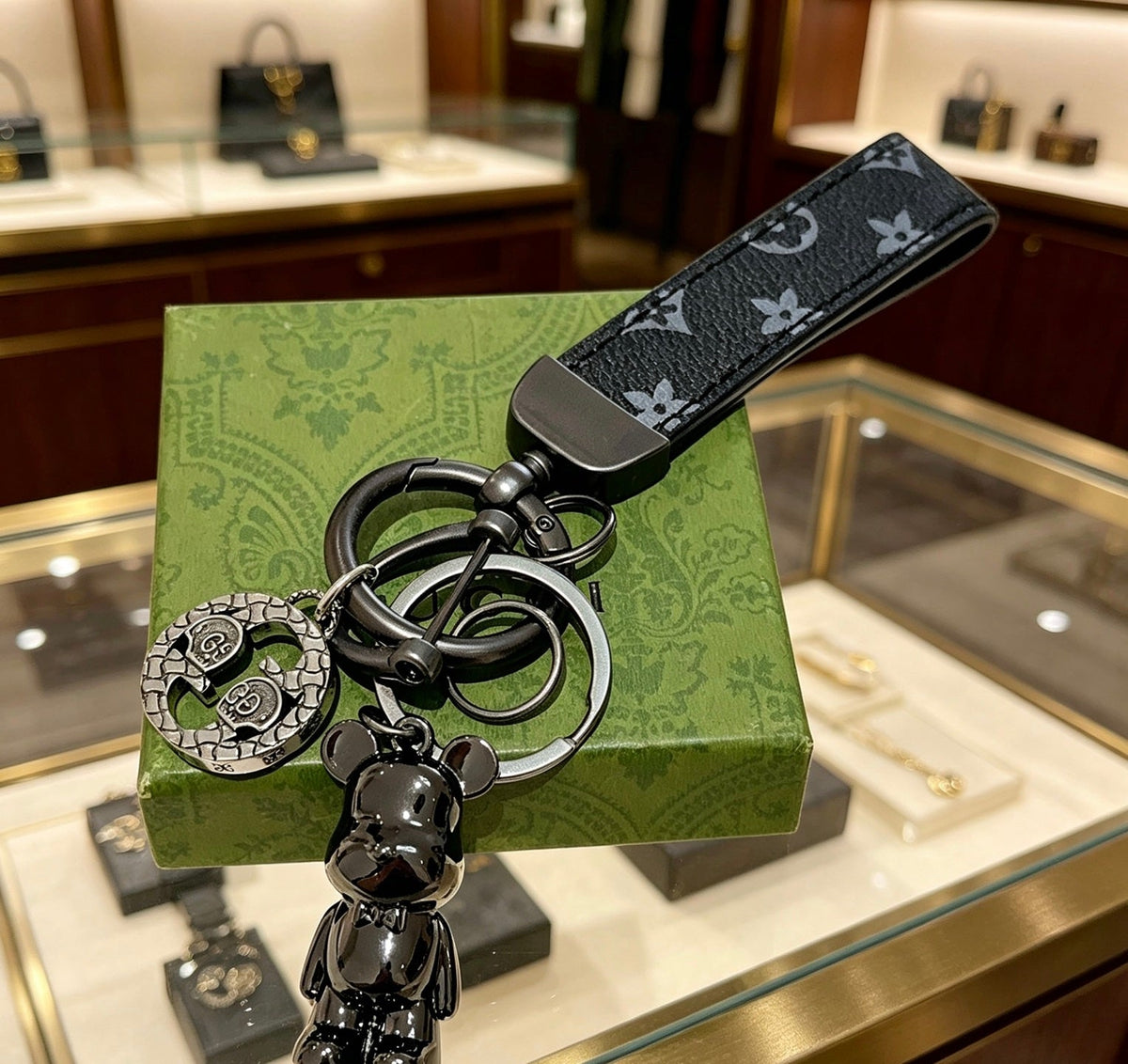 Gucci Anger Forest Distressed Keychain – Style 51 - image 5