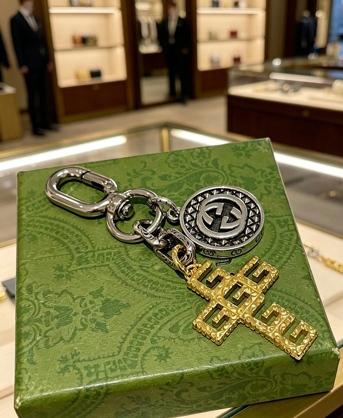 Gucci Anger Forest Distressed Keychain – Style 50 - image 5