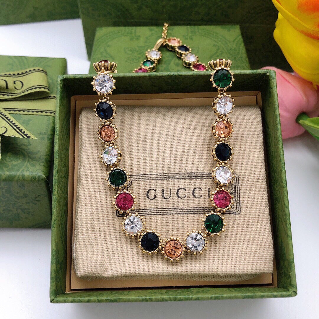Gucci Vintage-Inspired Necklace - image 3