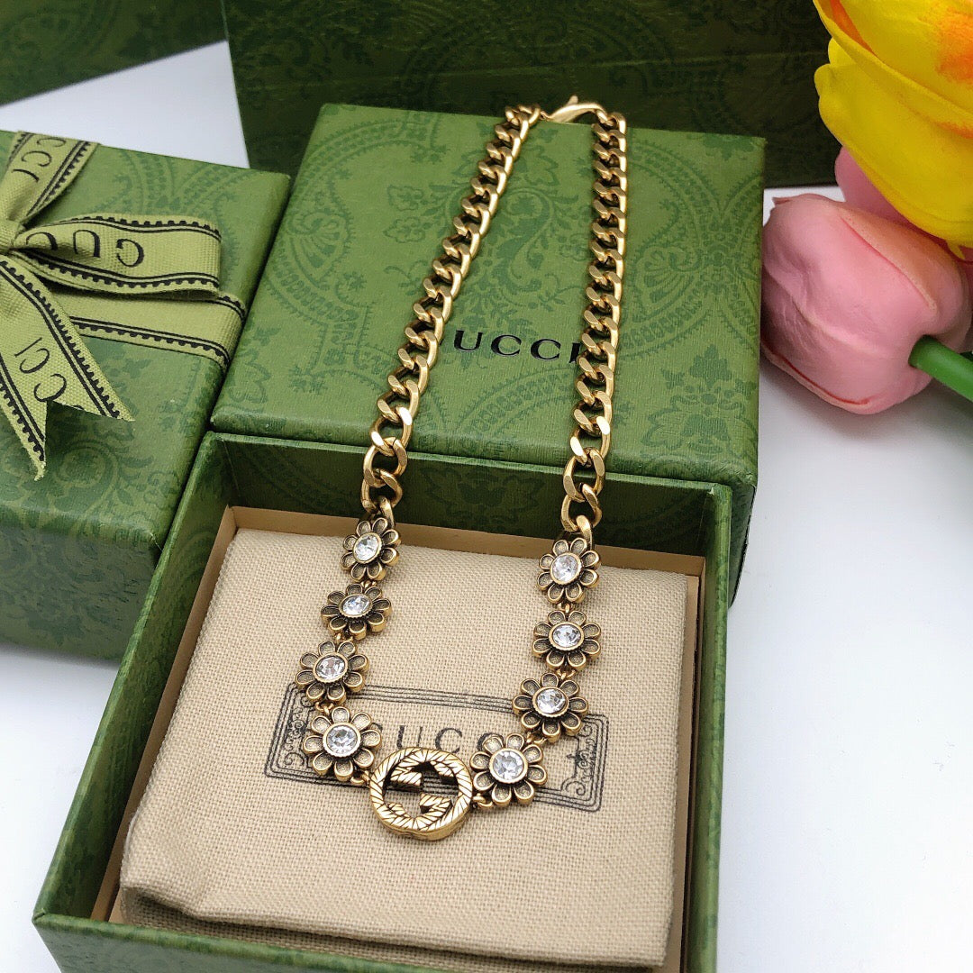 Gucci Double G Floral Necklace – Style 03 - image 3