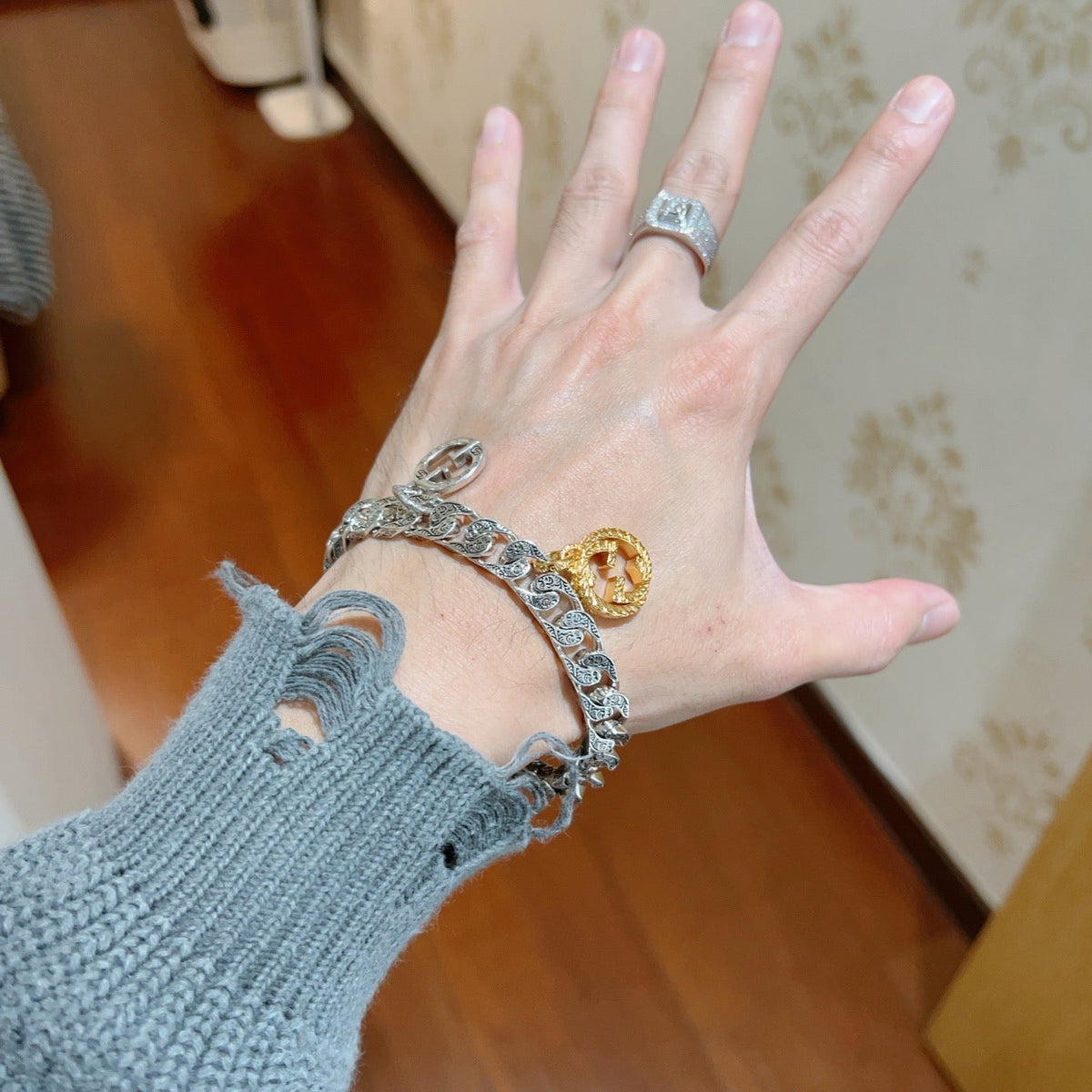 Gucci Unisex Bracelet – Style 72 - image 3