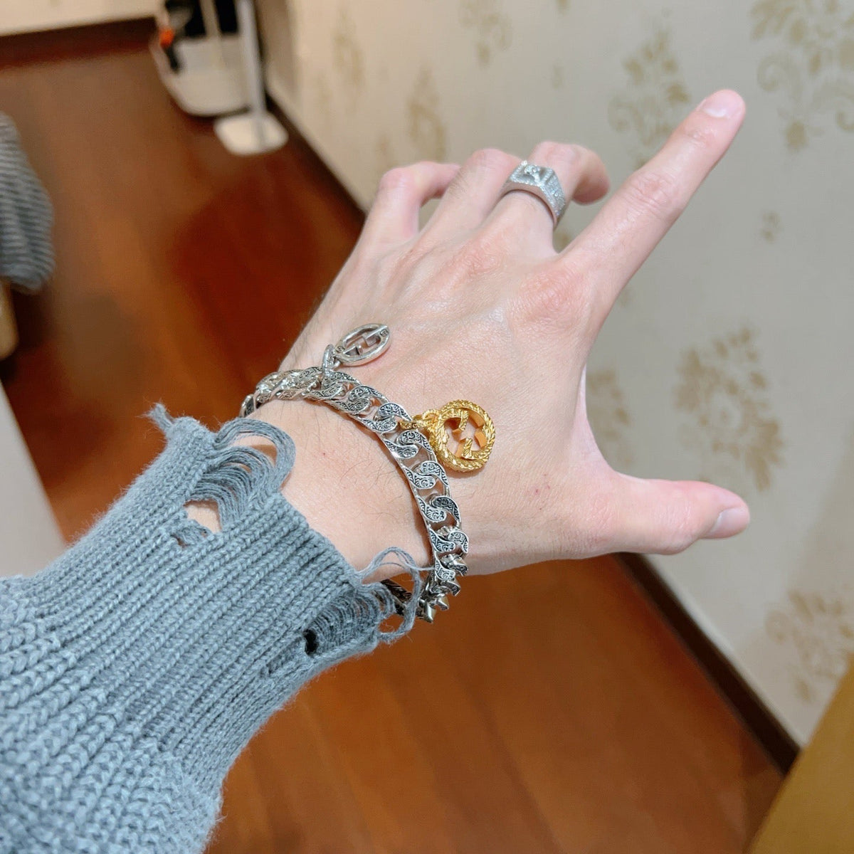 Gucci Unisex Bracelet – Style 72 - image 6