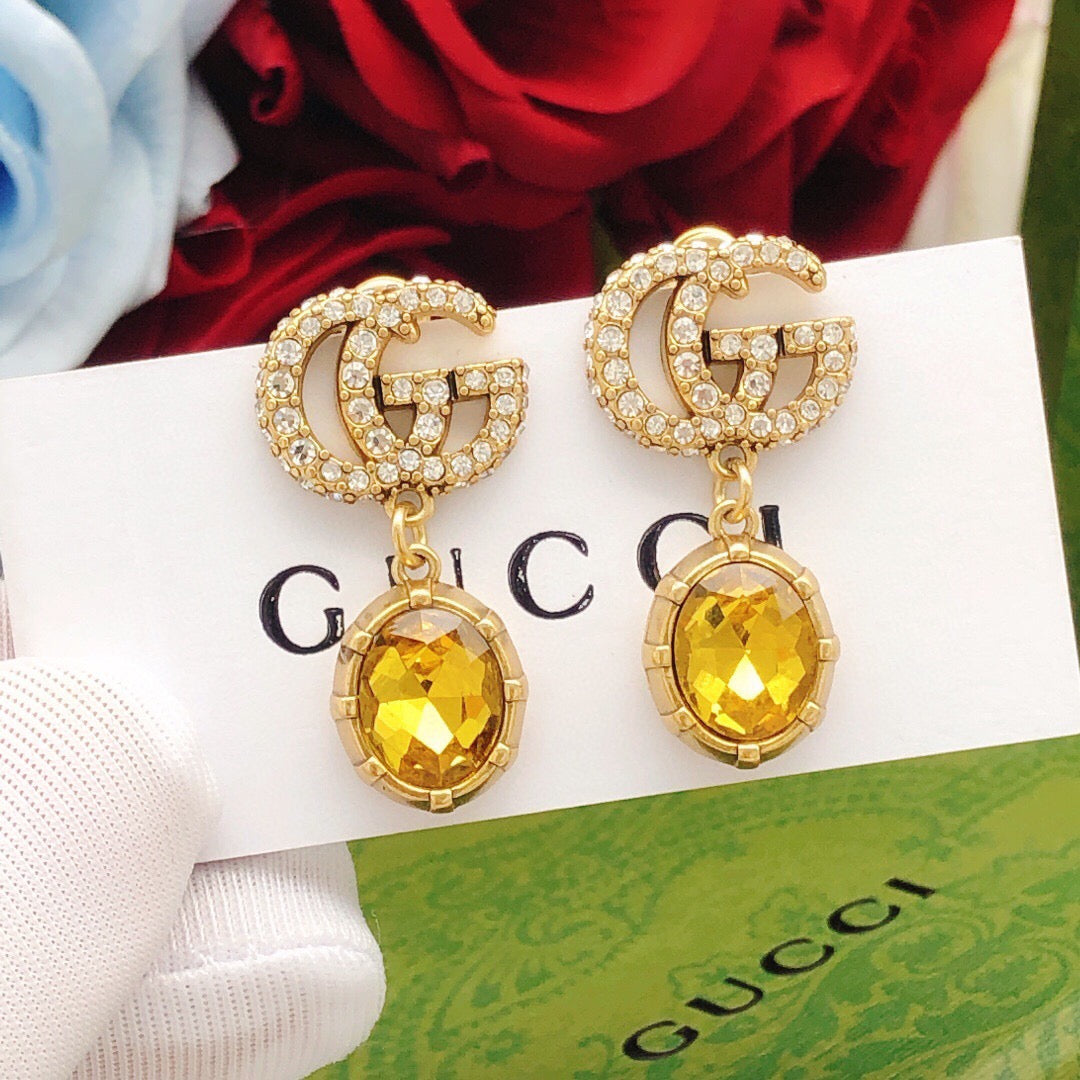 Gucci Double G Crystal Distressed Vintage-Inspired Stud Earrings – Style 02 - image 9