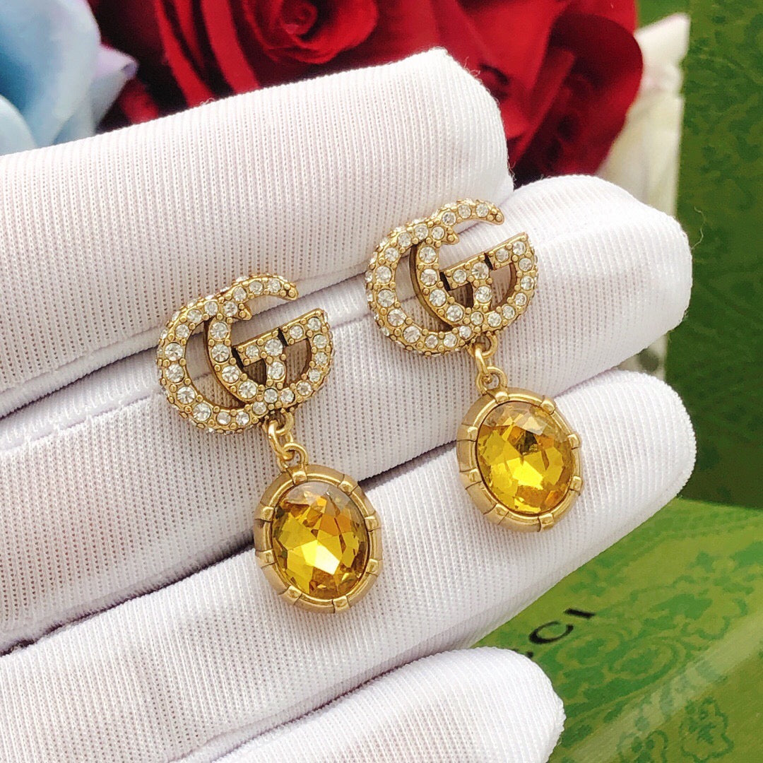 Gucci Double G Crystal Distressed Vintage-Inspired Stud Earrings – Style 02 - image 5