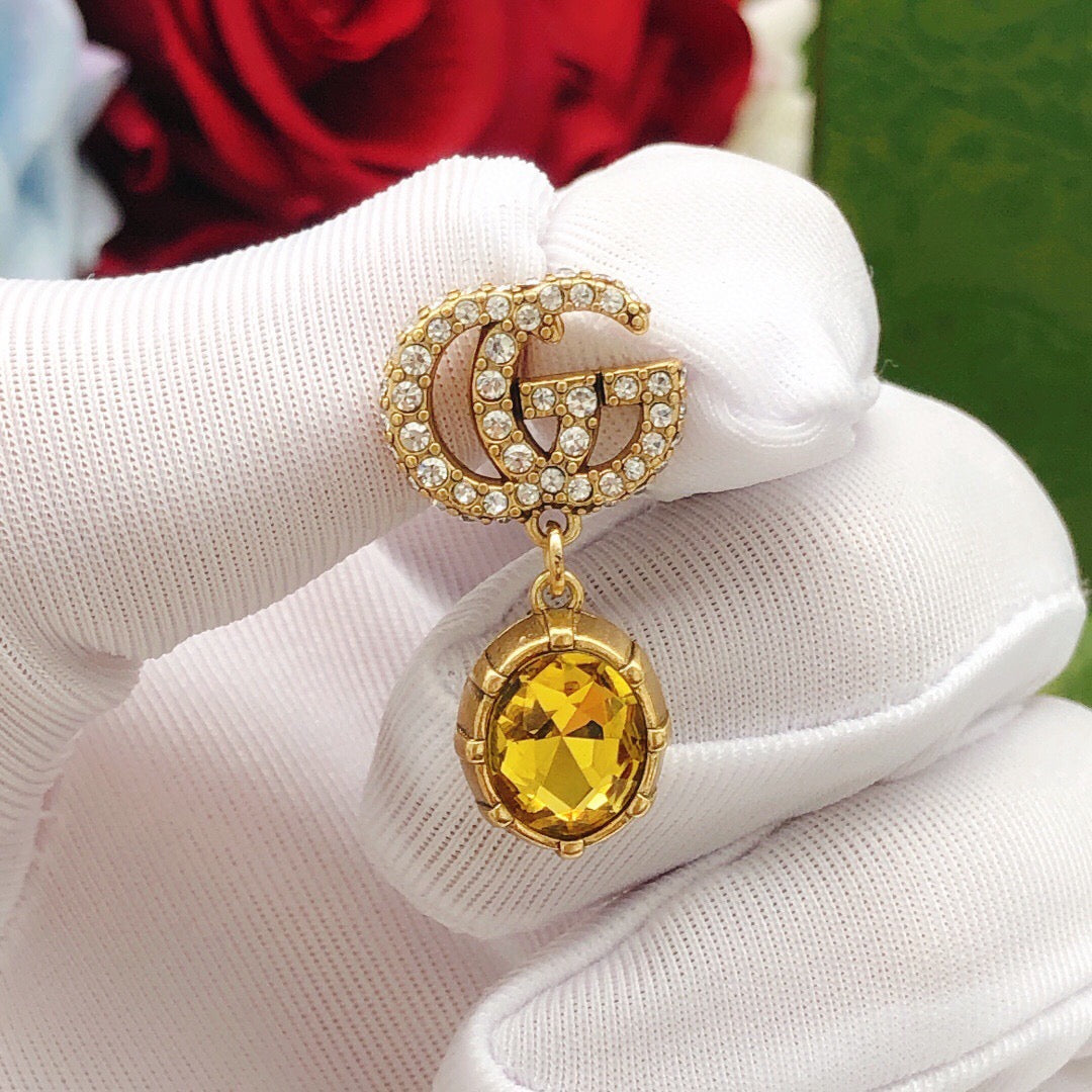 Gucci Double G Crystal Distressed Vintage-Inspired Stud Earrings – Style 02 - image 7