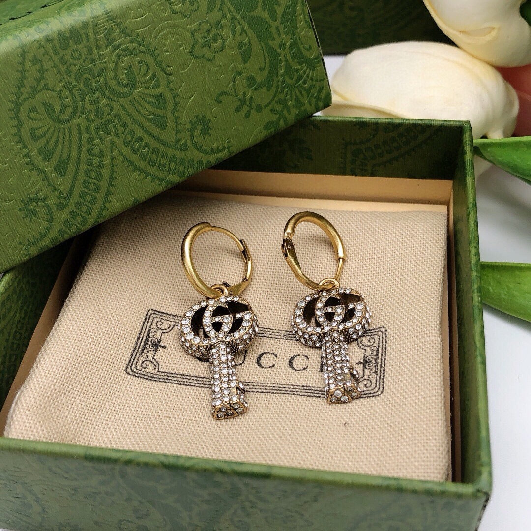 Gucci Double G Vintage-Inspired Sterling Silver Stud Earrings - image 4