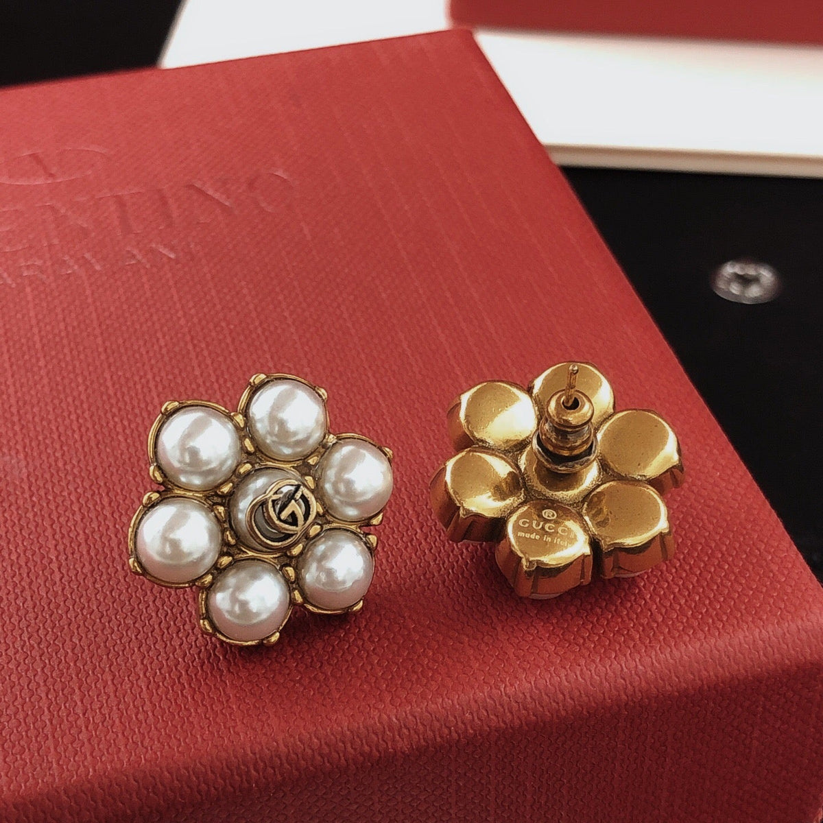 Gucci Floral Gold-Tone Stud Earrings - image 5