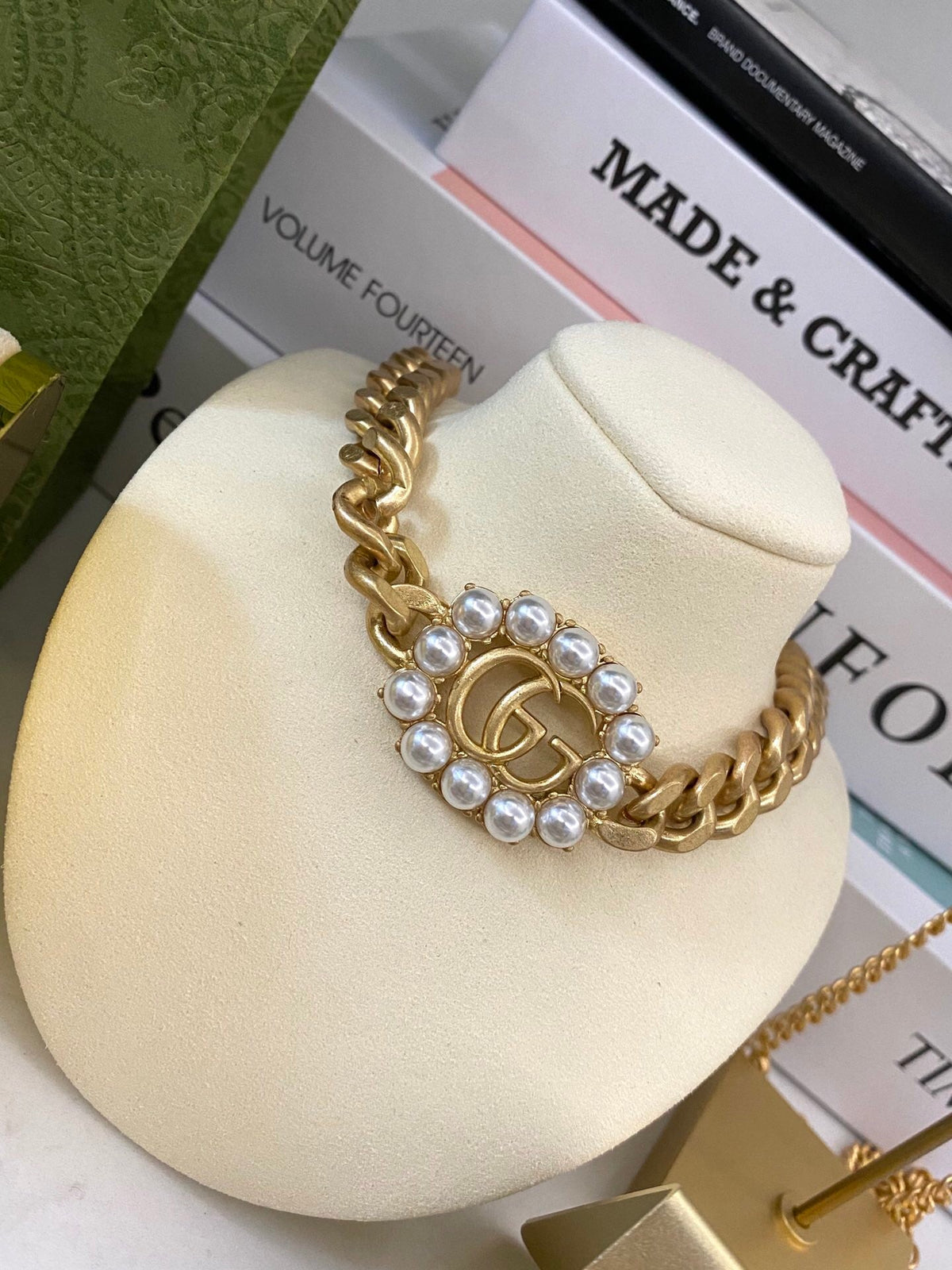 Gucci Pearl Stud Earrings – Style 04 - image 2
