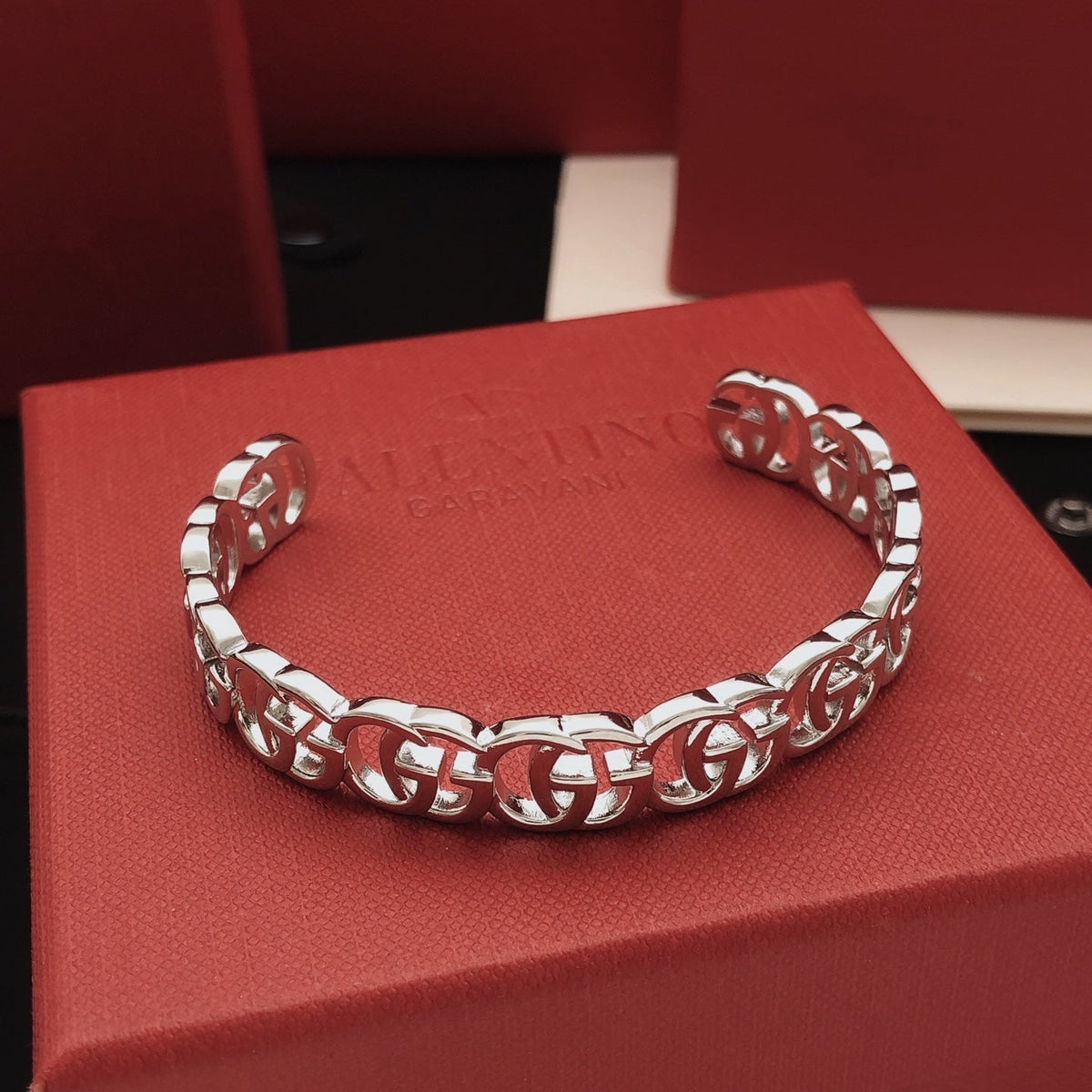 Gucci Bracelet – Style 27 - image 3