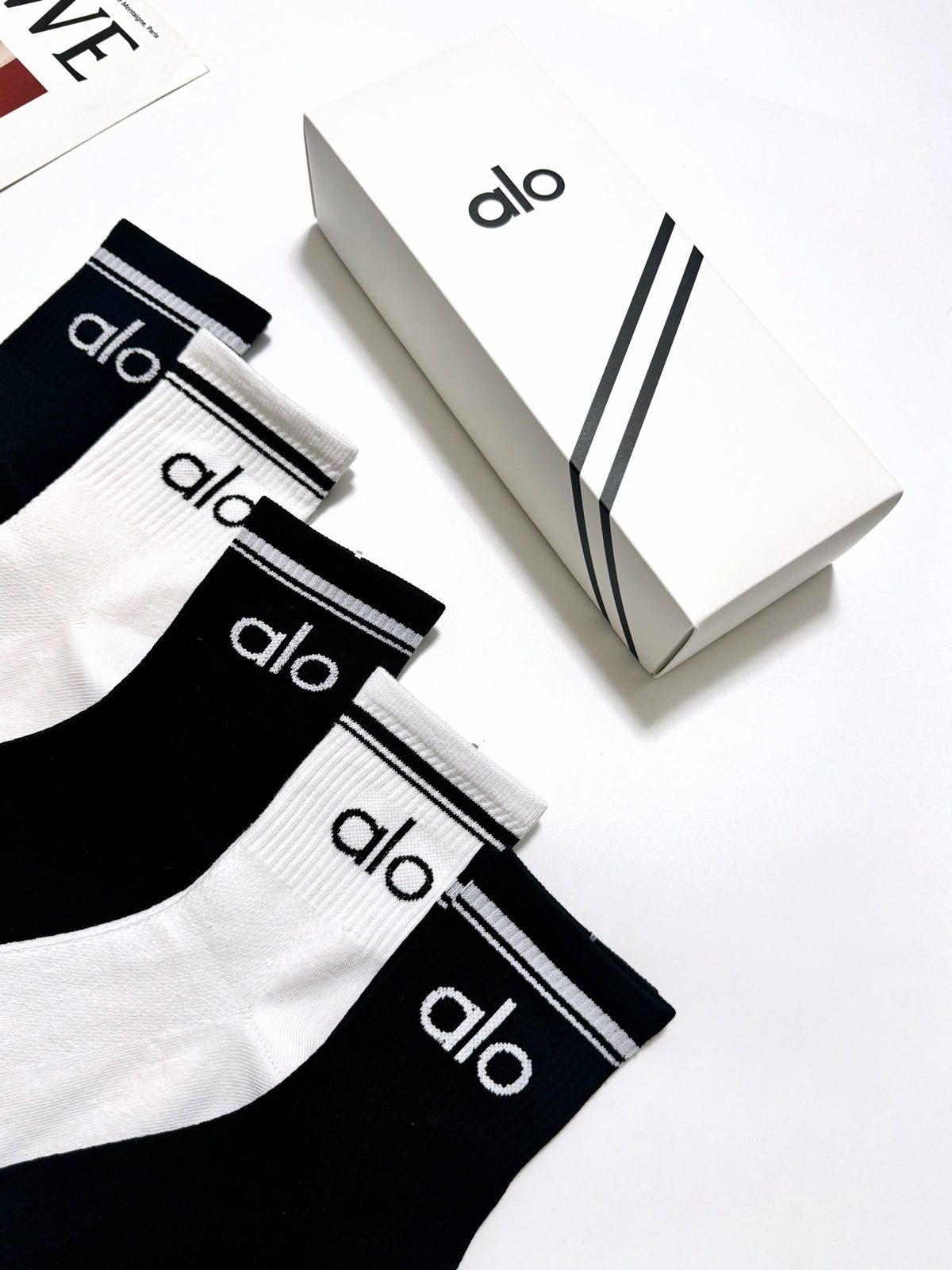 Alo Black White Stripe Wordmark Crew Socks, image 5