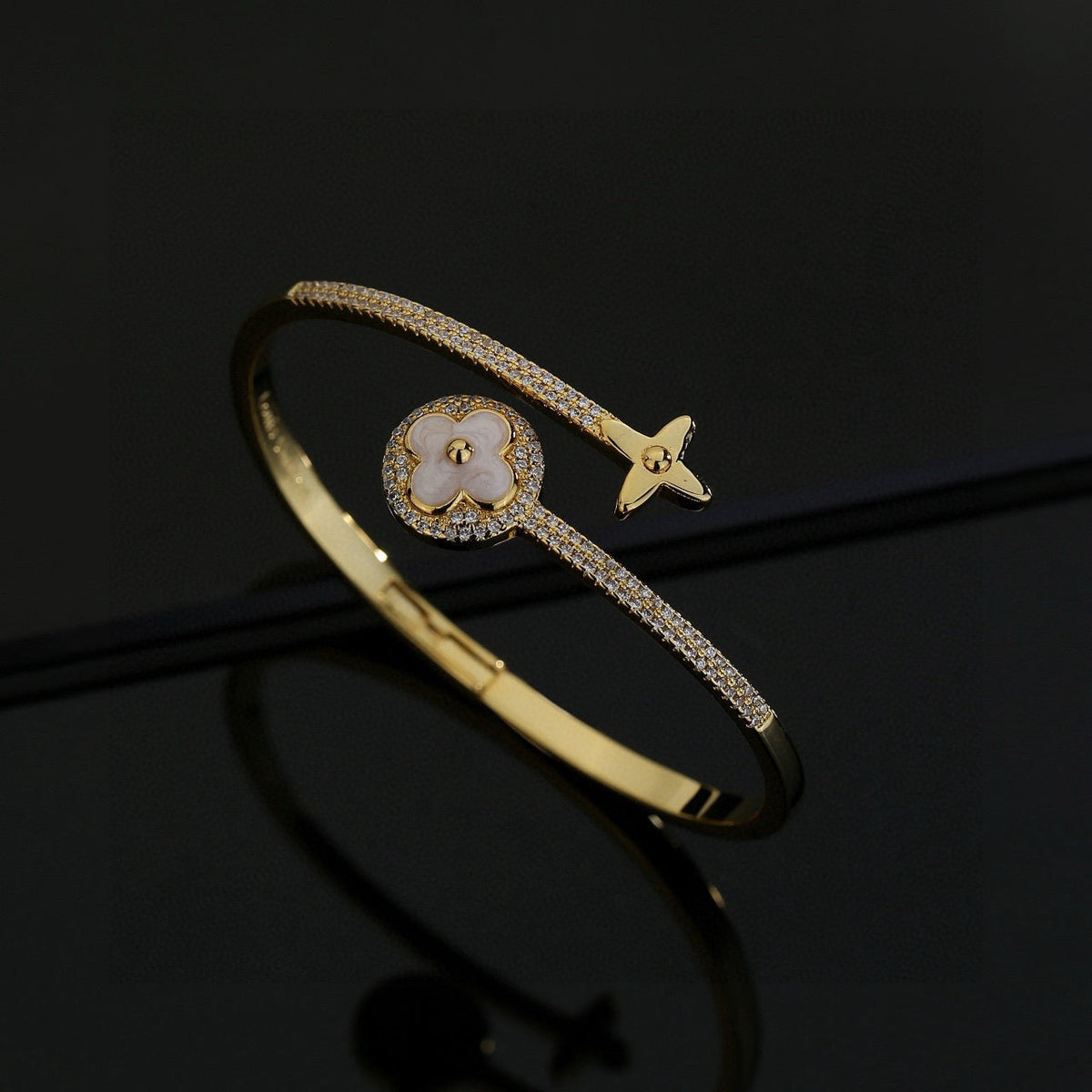 Louis Vuitton Twig Clover Bangle – Style 08 - image 2