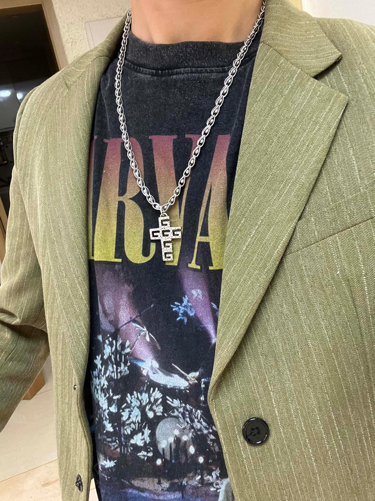 Gucci Anger Forest Cross Chain Distressed Necklace - image 8