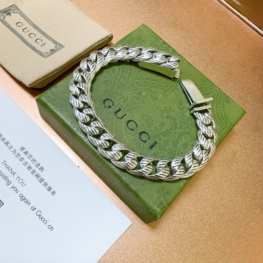 Gucci Unisex Bracelet – Style 31 - image 5