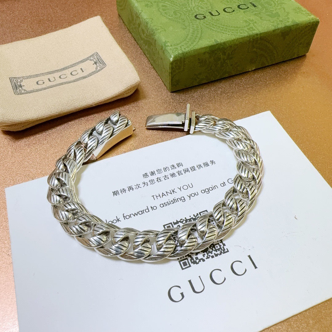 Gucci Unisex Bracelet – Style 31 - image 4