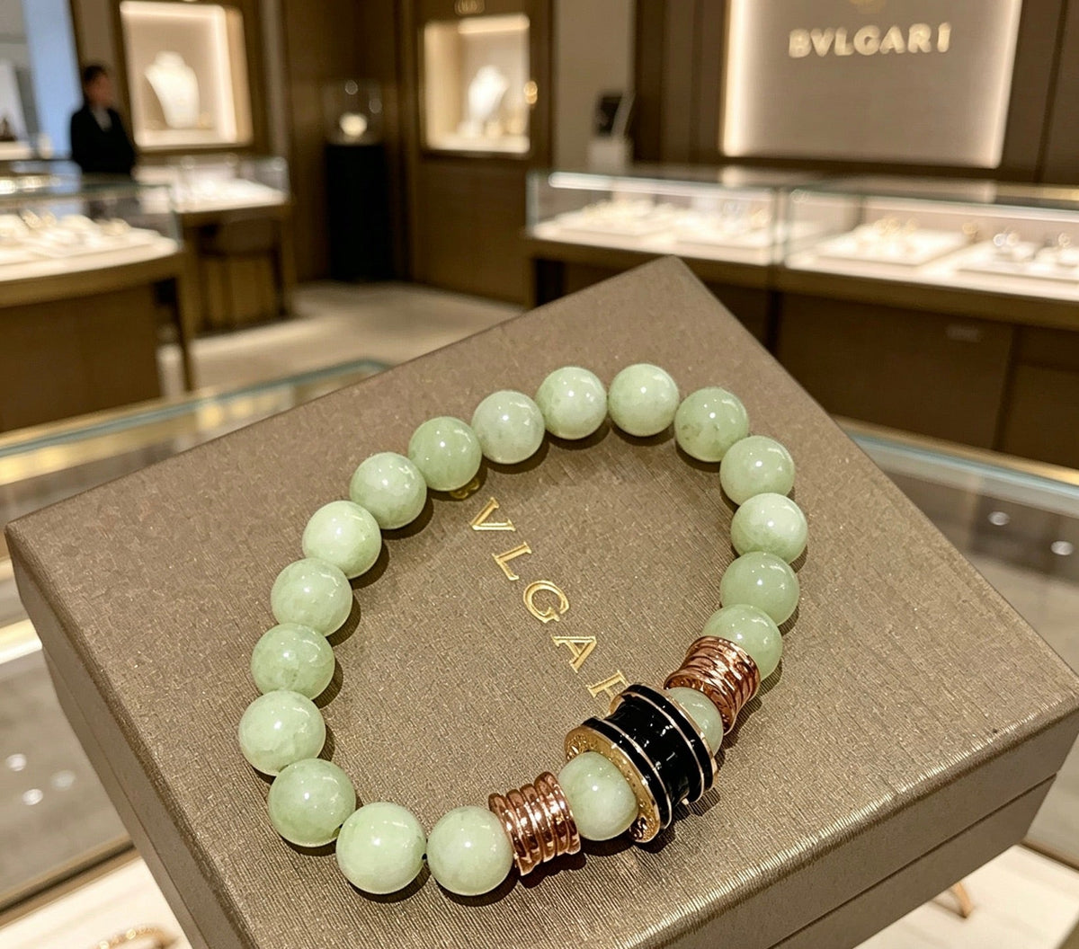BVLGARI Divas' Dream V-Gold Tone Unisex Bracelet – Style 28 - image 2
